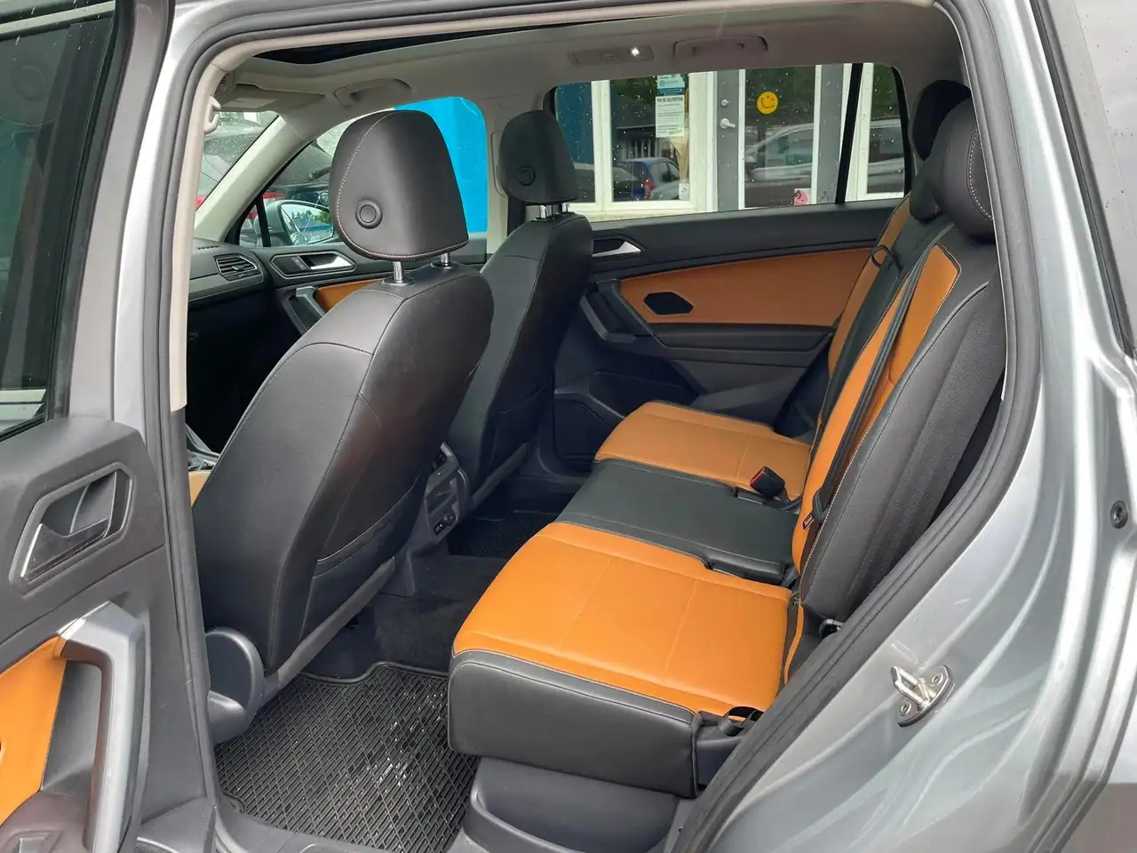 Volkswagen Tiguan снимка Volkswagen Tiguan