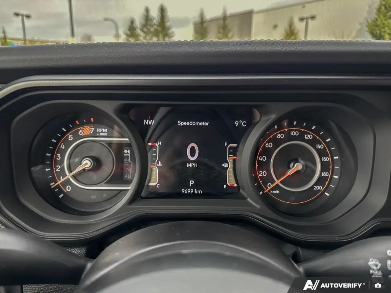 Jeep Wrangler снимка Jeep Wrangler