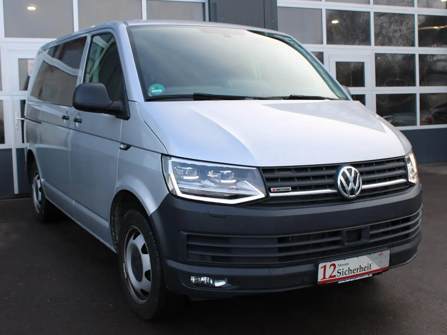 Volkswagen T6 Kombi Kombi 4Motion +Navi +Allrad+Standheizung Silber - 2