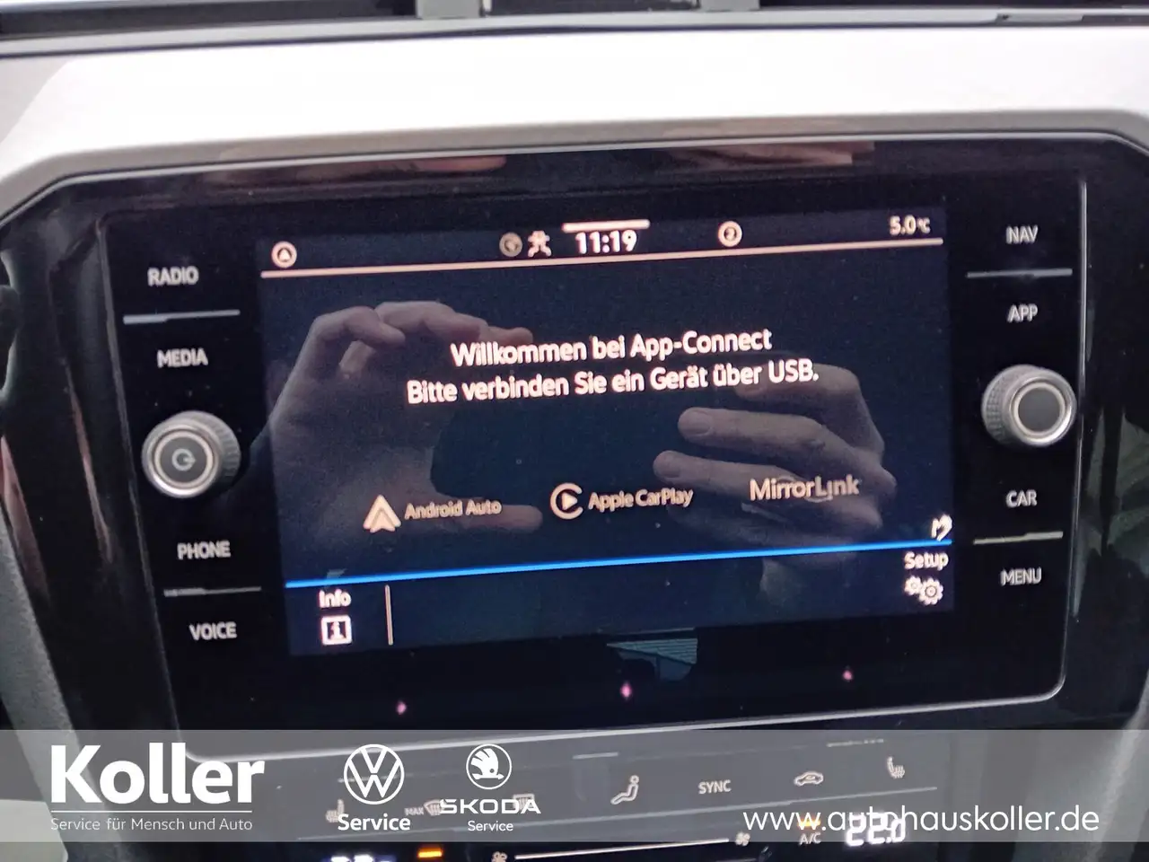 Volkswagen Passat Passat Variant 2.0 TDI DSG Business AHK Navi CAM 20