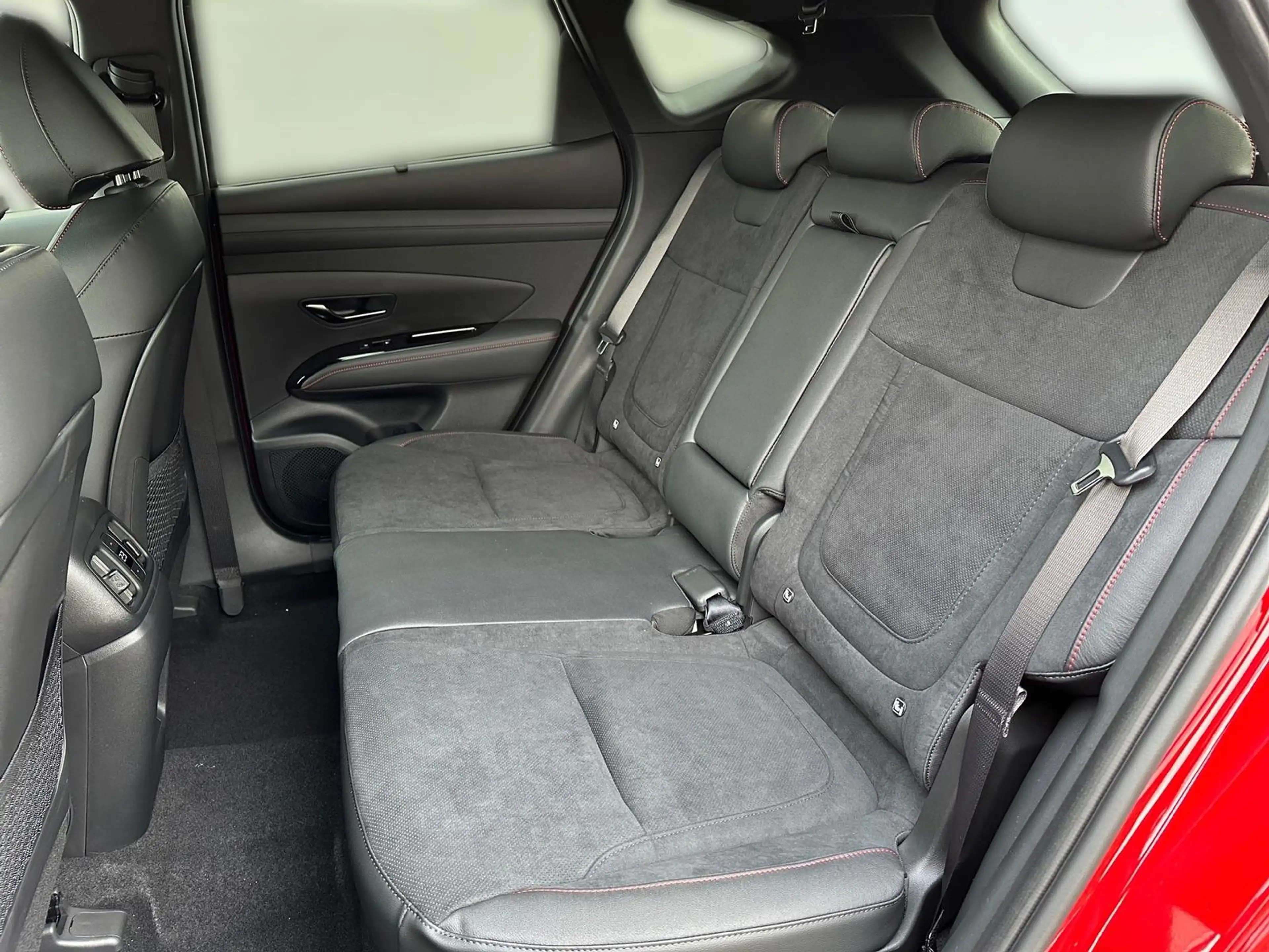 Hyundai TUCSON MJ27 1.6 TGDi 6AT HEV N Line NAVI/ACC/EHK/ALCANTAR — photo 13