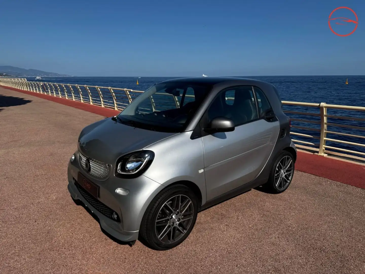 smart forTwo III 0.9 BRABUS XCLUSIVE Gris - 2
