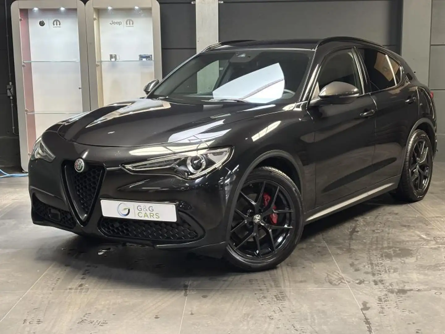 Alfa Romeo Stelvio B-TECH Zwart - 1