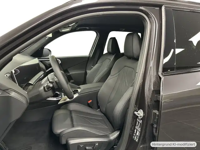 BMW X3 view 10