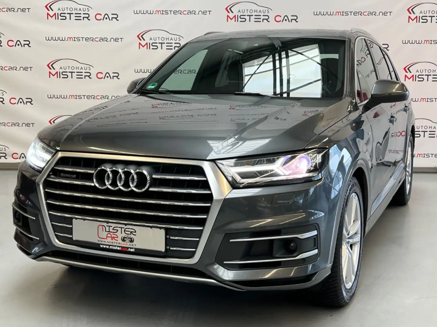 Audi Q7 3.0 TDI quattro S LINE 7Sitze/LUFT/ACC/Kam/20 Grey - 1