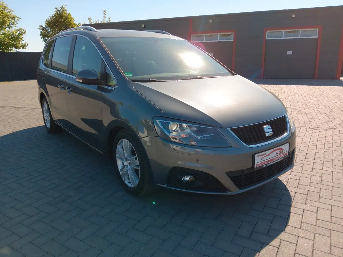 SEAT Alhambra Style Panodach AHZV Bi-Xenon Klima Grau - 2