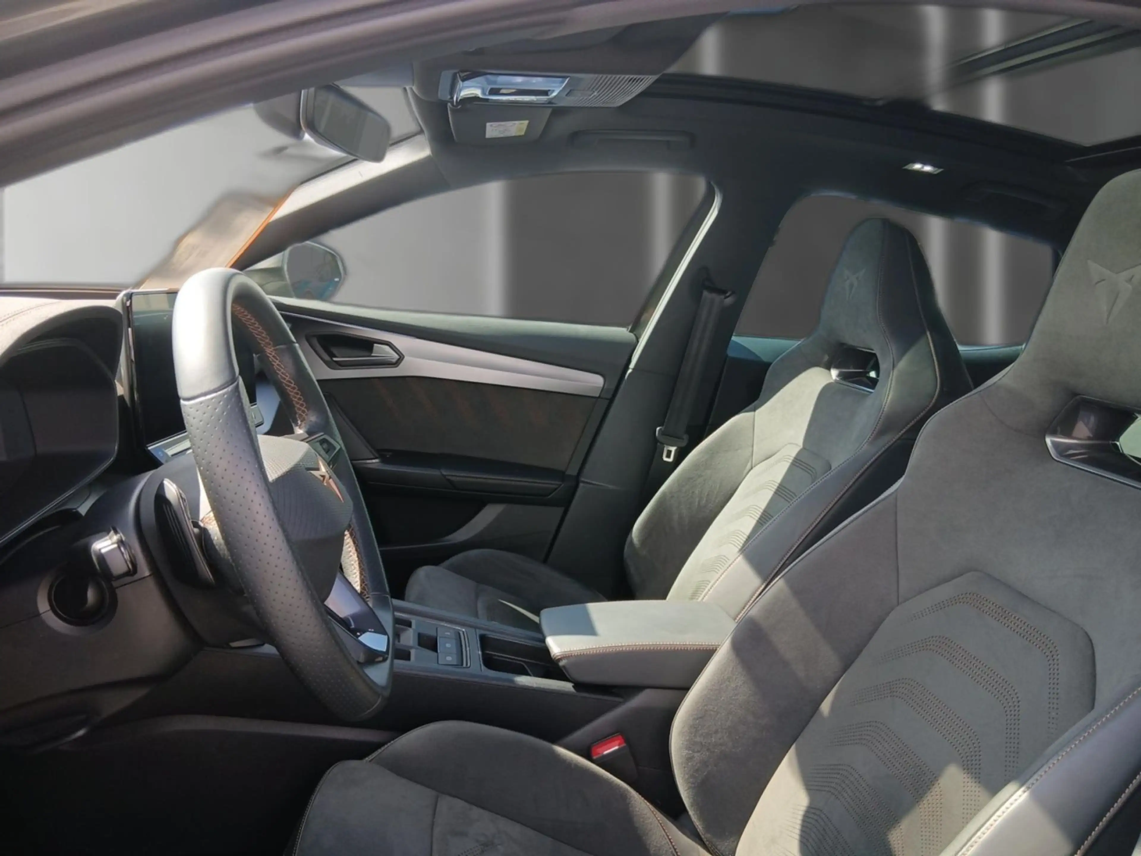 CUPRA Formentor 2.0 TSI 4D VZ Tribe Edition DSG *PANO* — photo 9