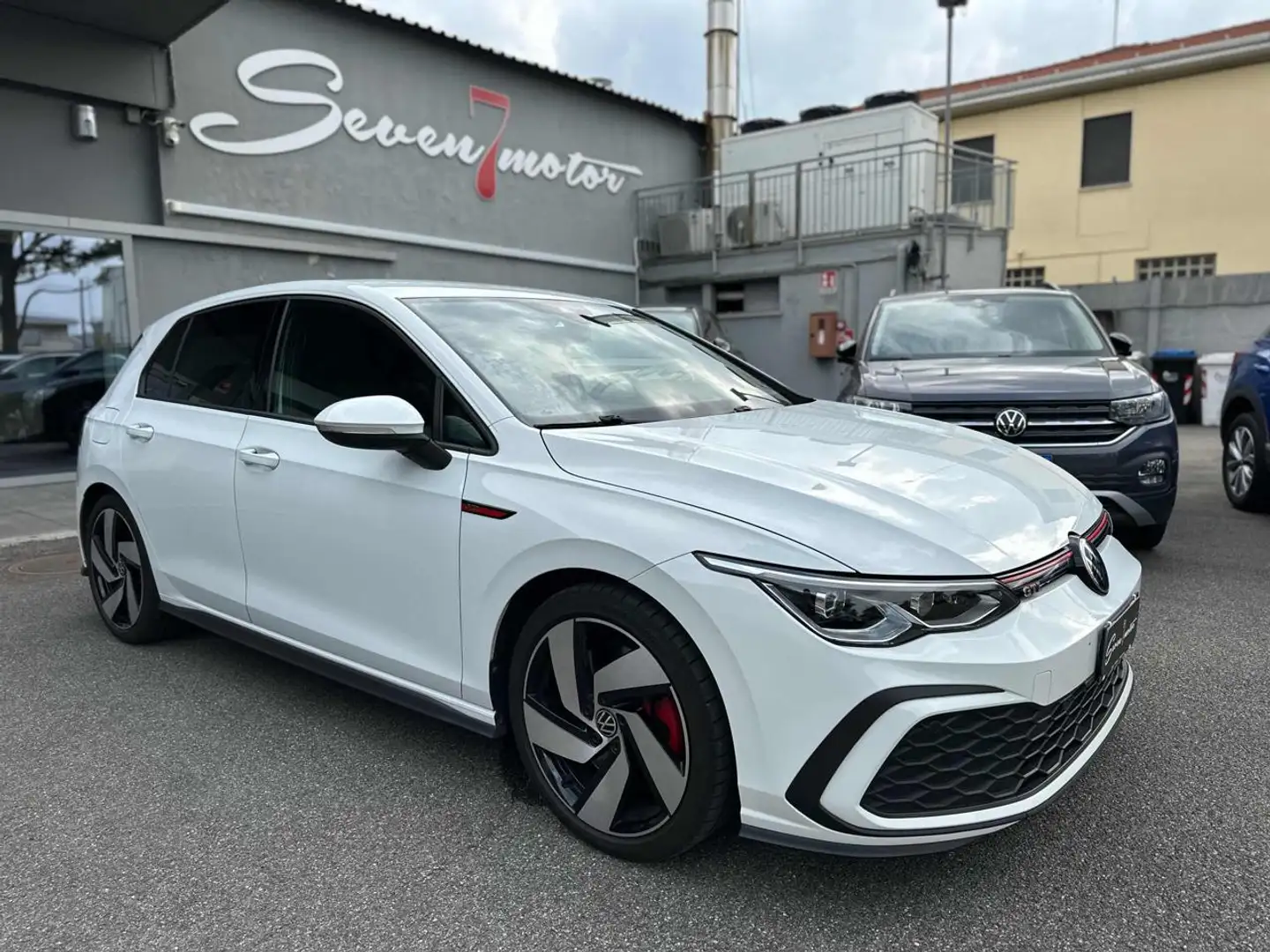 Volkswagen Golf GTI 2.0 TSI GTI DSG Bianco - 1
