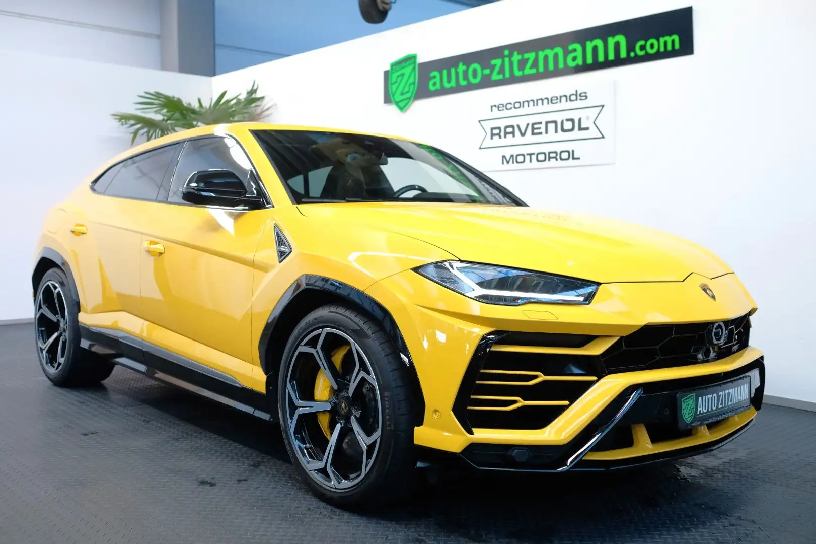 Lamborghini Urus /B&O/NIGHT/ADAS/Q-CITURA/STYLE/STERNENHIMMEL Jaune - 1