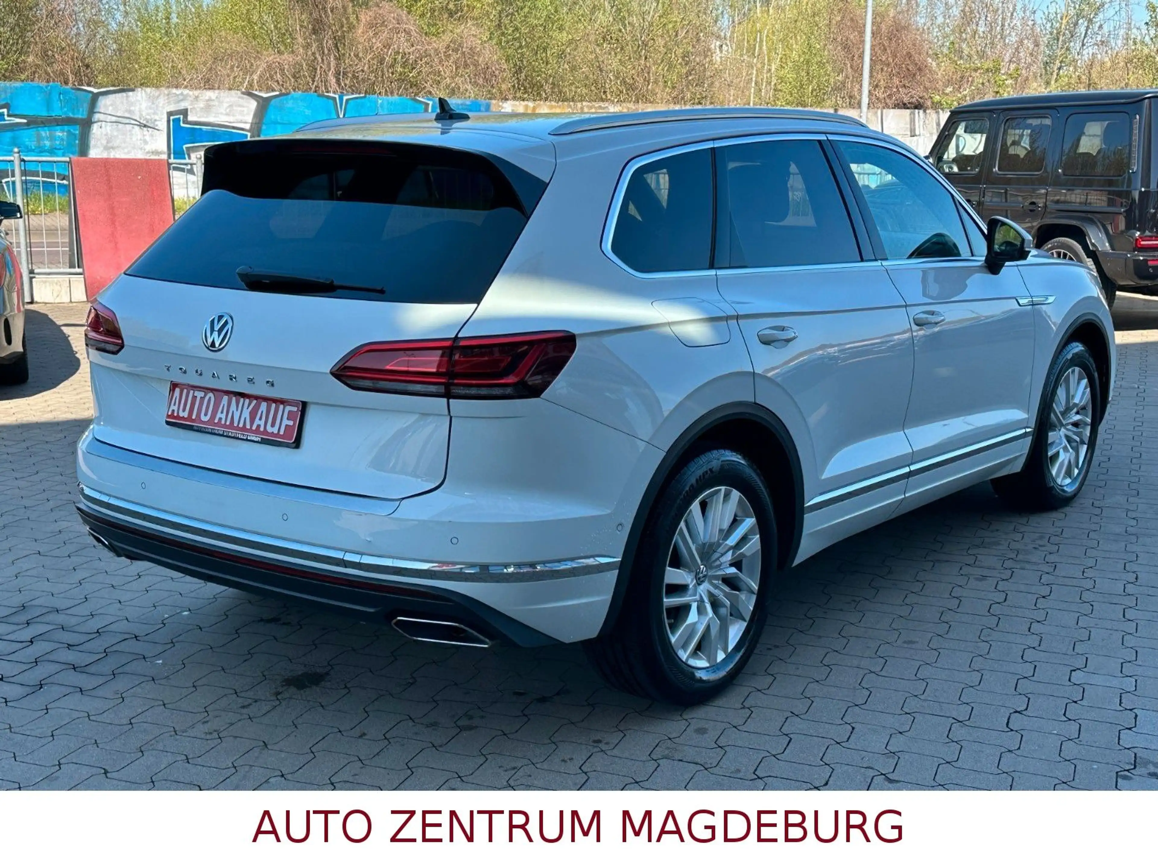 Volkswagen Touareg Drive Elegance 4Motion*LED*STHZG*AUTOM.* — photo 6