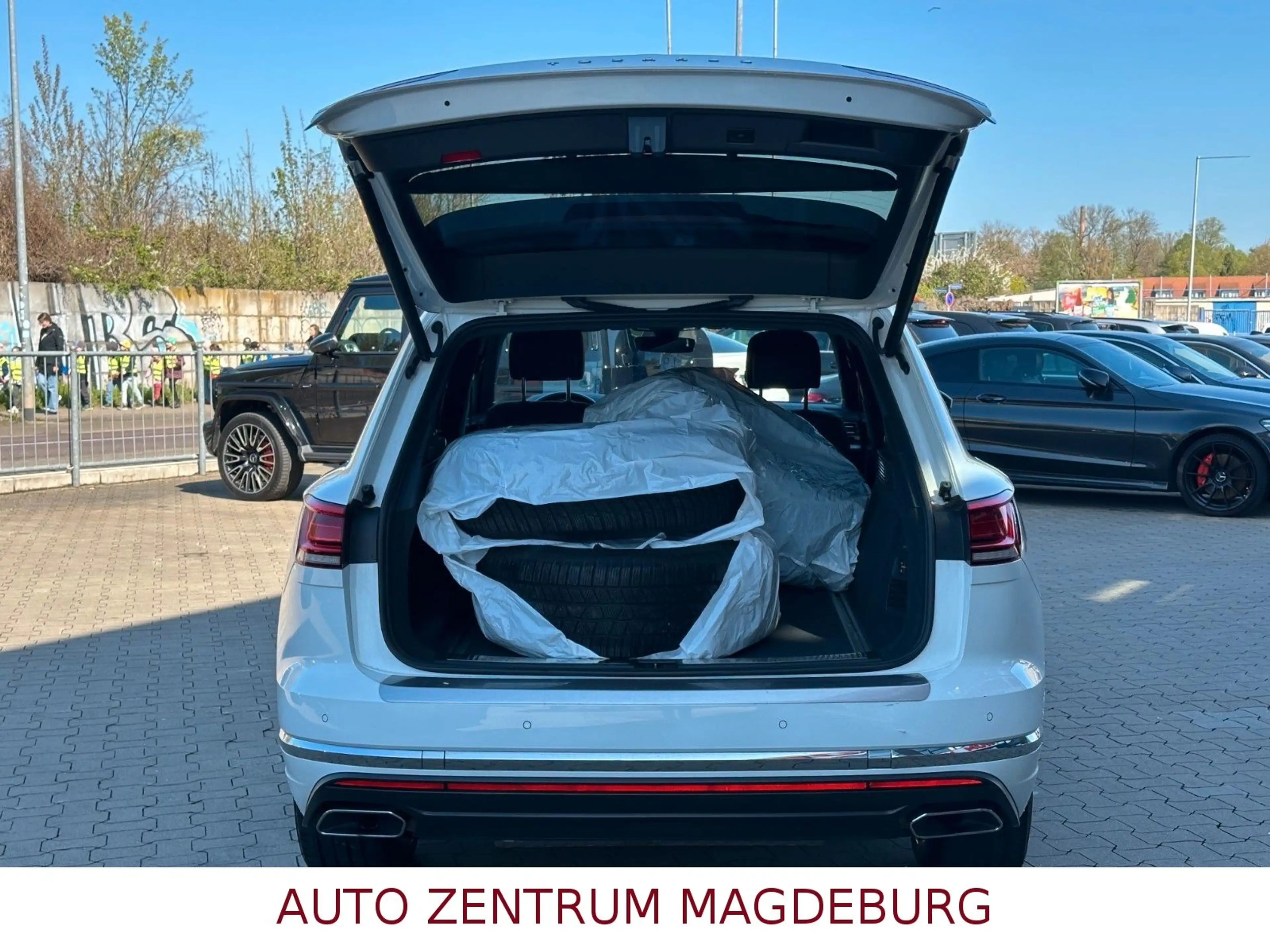 Volkswagen Touareg Drive Elegance 4Motion*LED*STHZG*AUTOM.* — photo 9