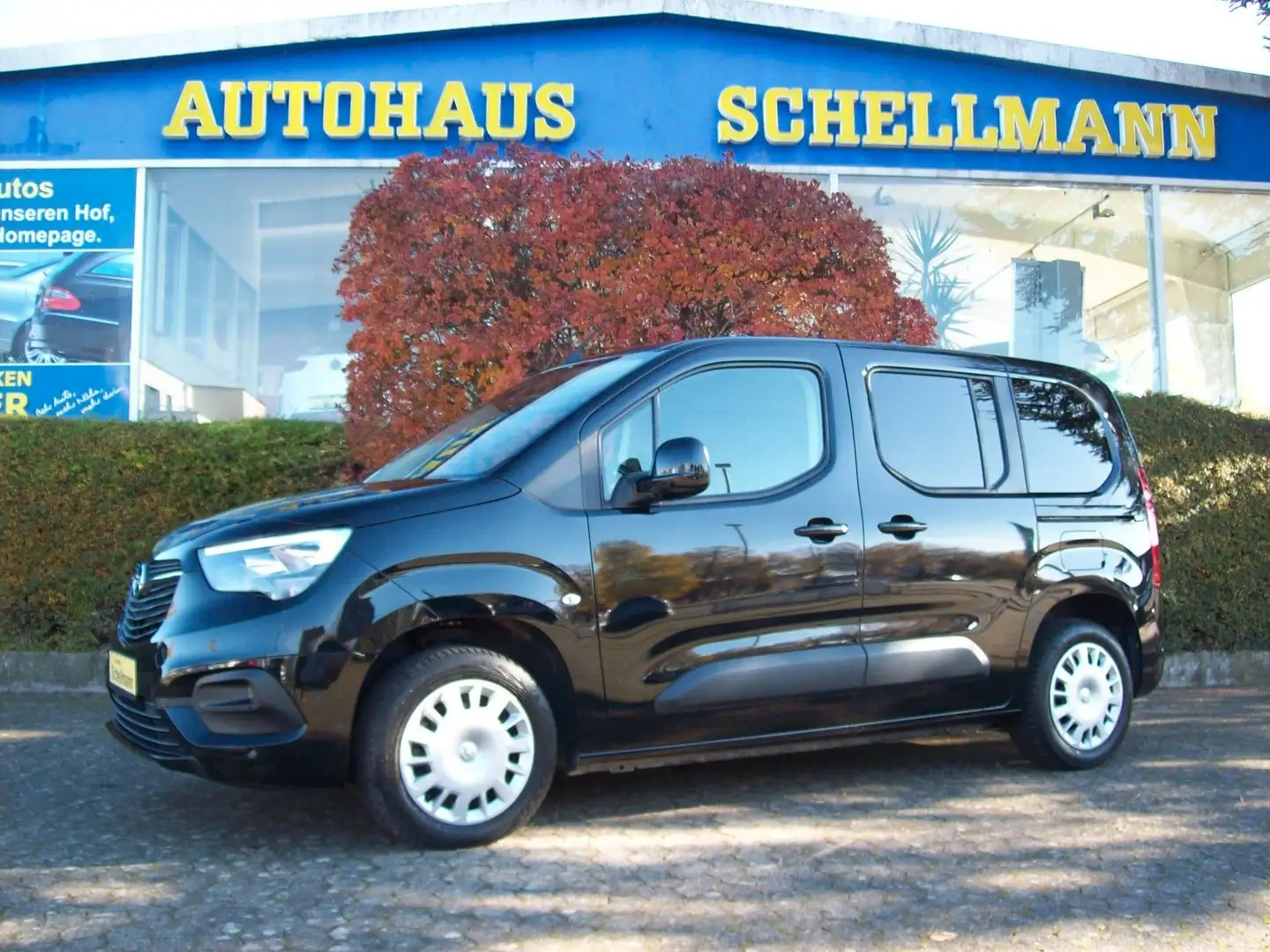 Opel Combo Life 1.5D Elegance PDC+Kam SHZ Navi-App Schwarz - 1