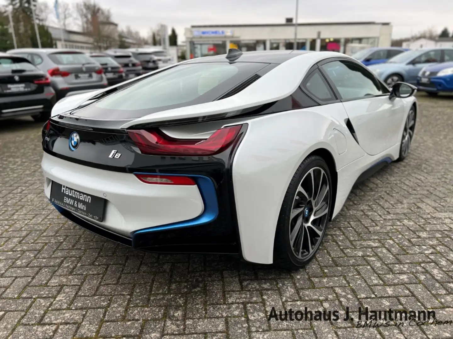 BMW i8 Coupe *HUP*LED*NAVI-PROF*LM20''*NP:139.300€* Blanco - 2