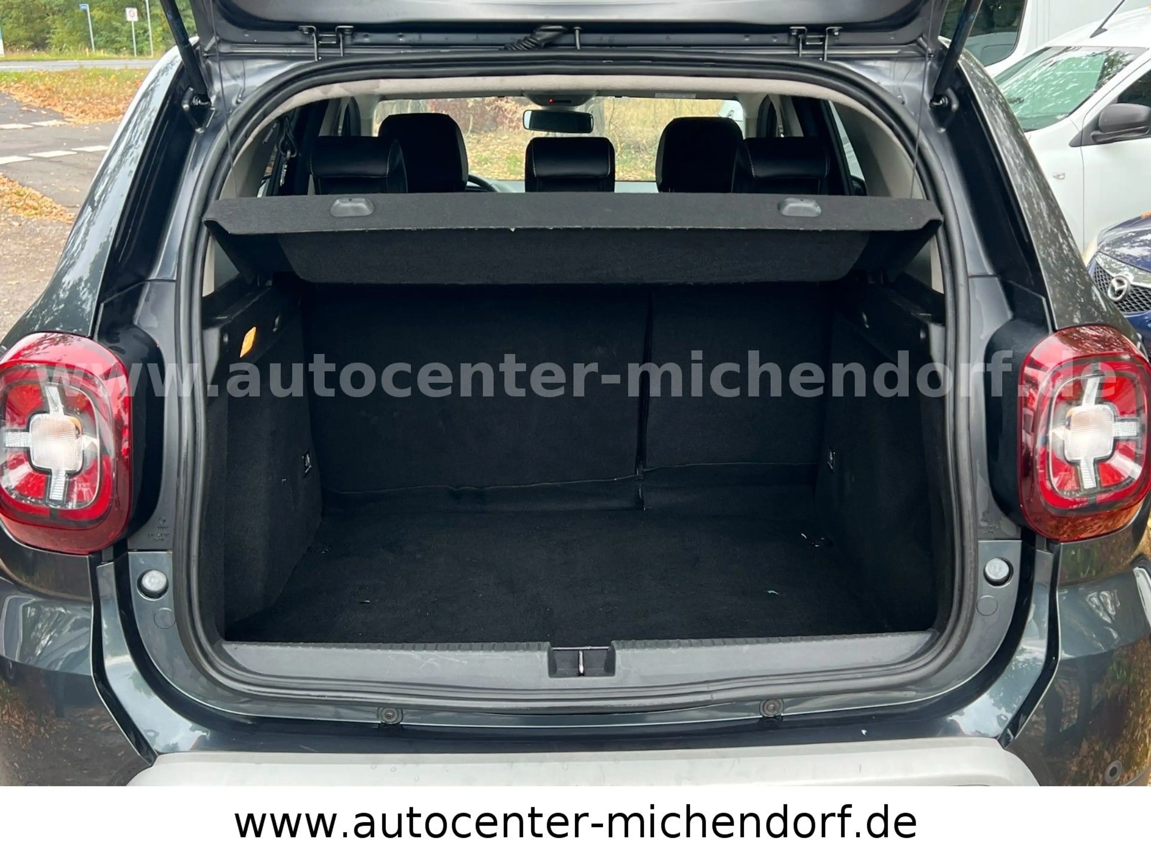 Dacia Duster II Prestige*Tüv Neu*1.Hand — photo 12