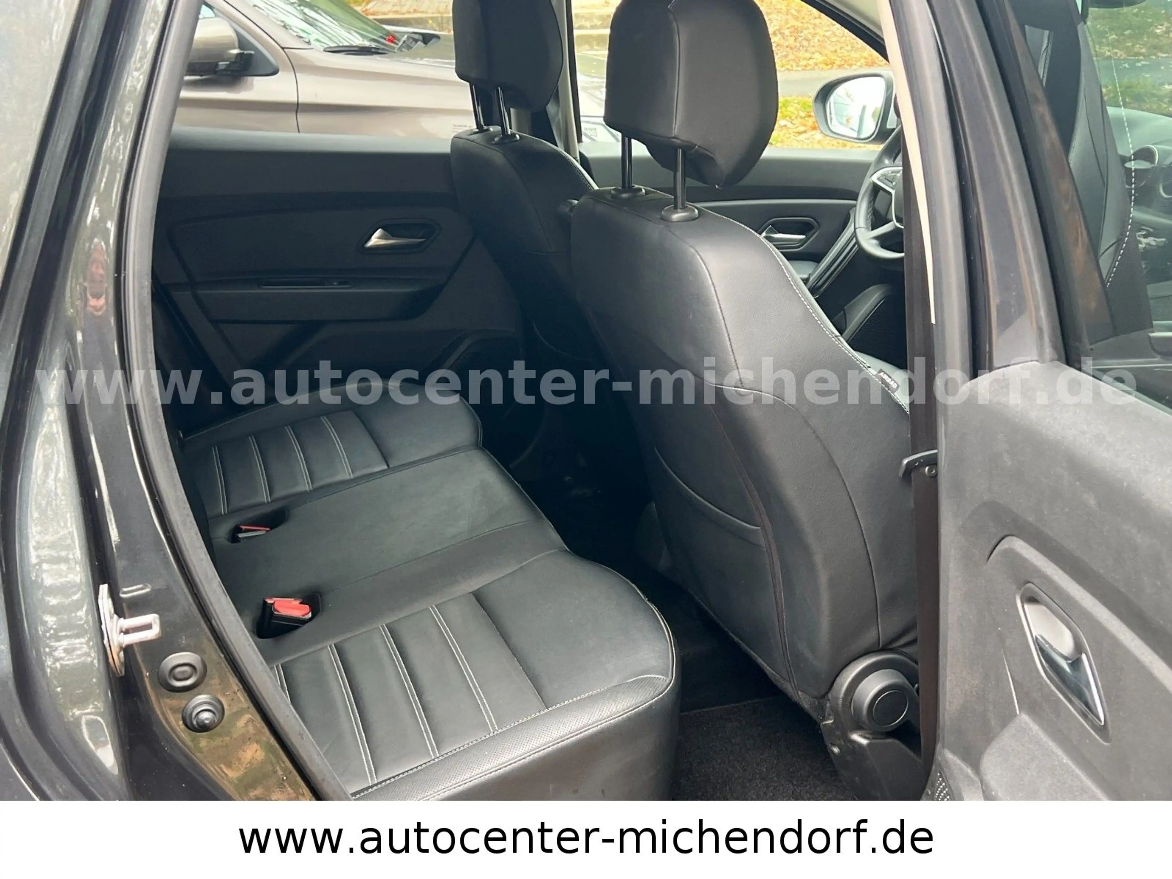 Dacia Duster II Prestige*Tüv Neu*1.Hand — photo 11