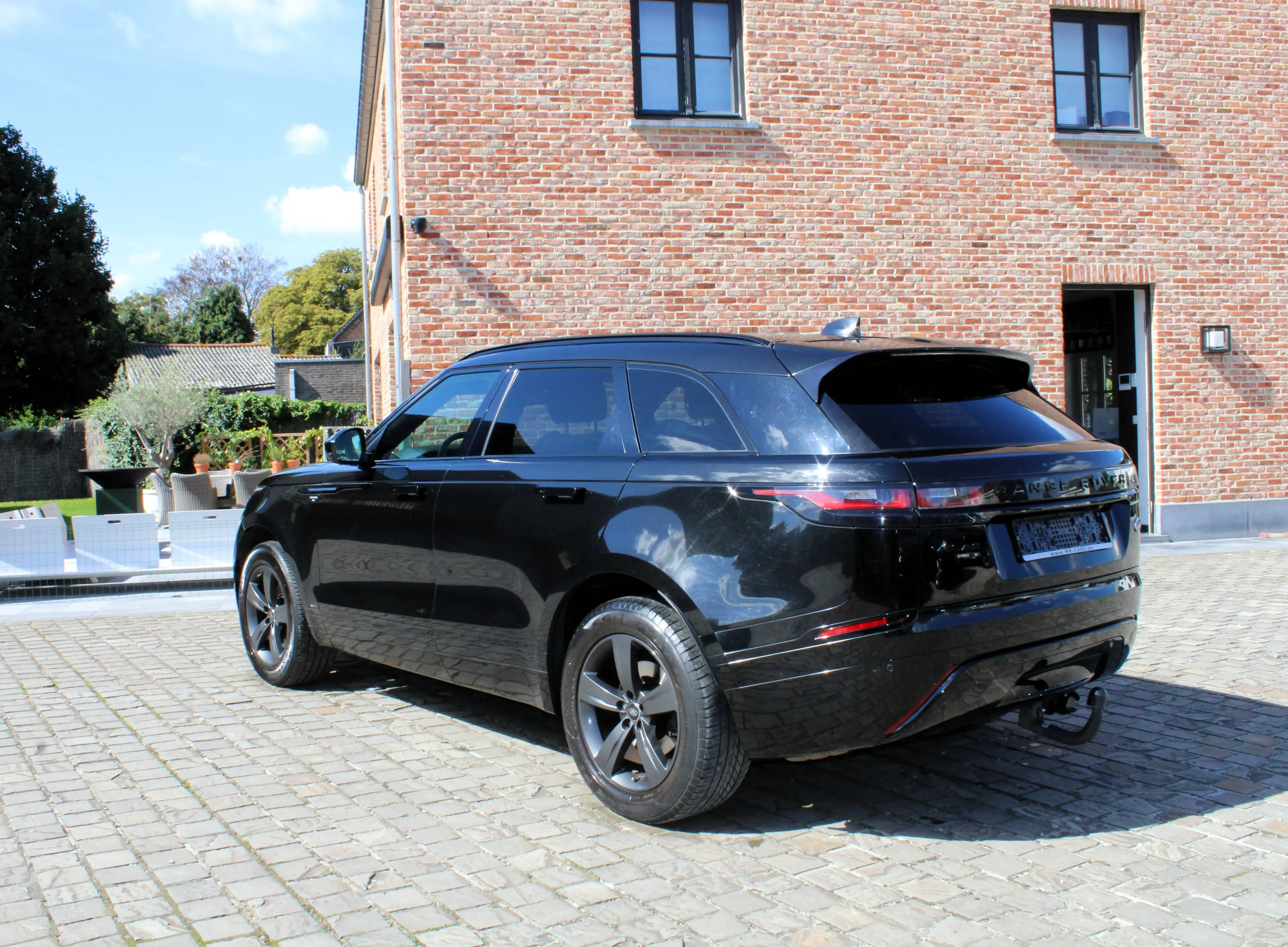 Land Rover Range Rover Velar 2.0 R-Dynamic S — photo 10