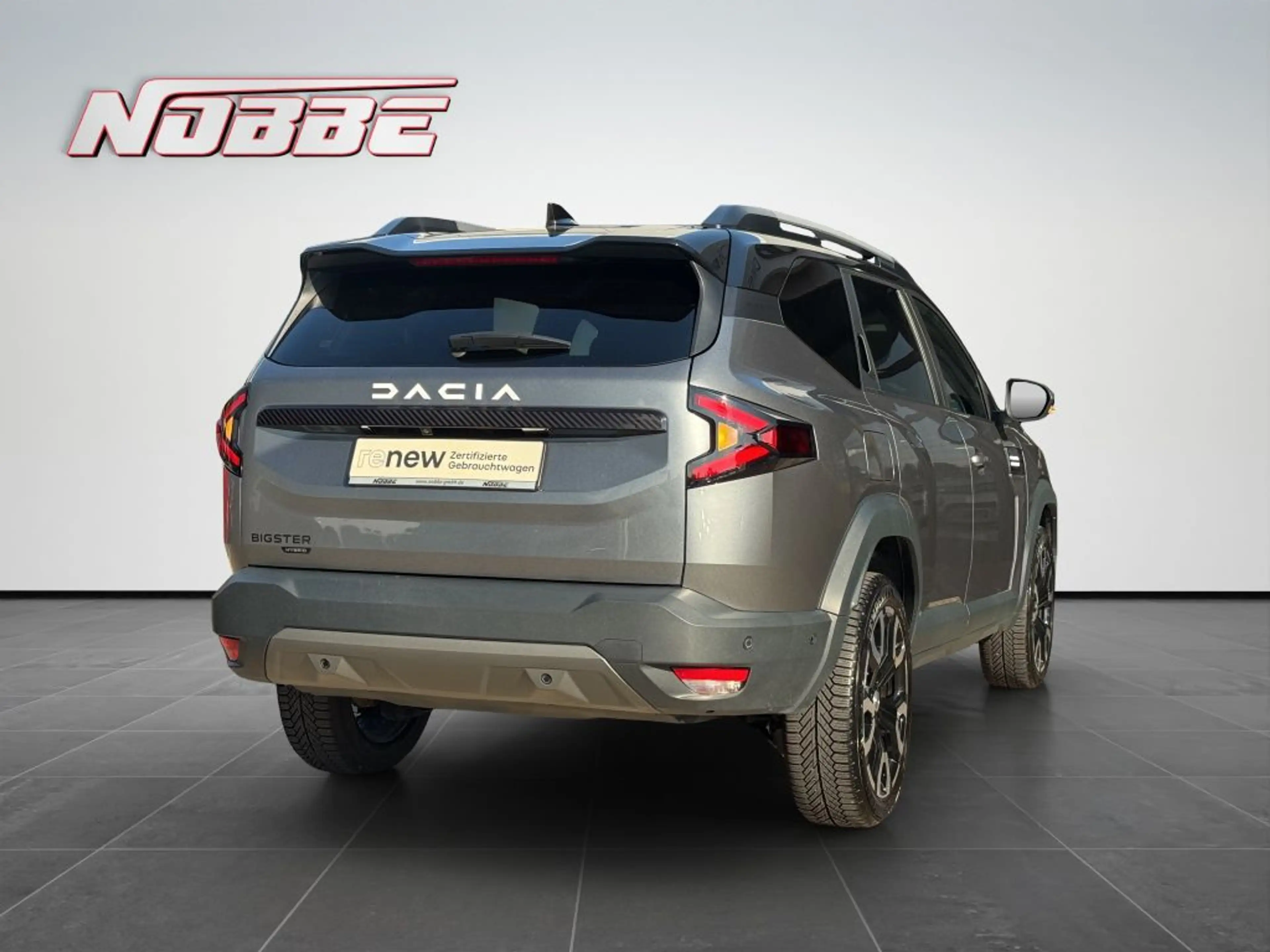 Dacia Bigster Hybrid 155 Journey — photo 5