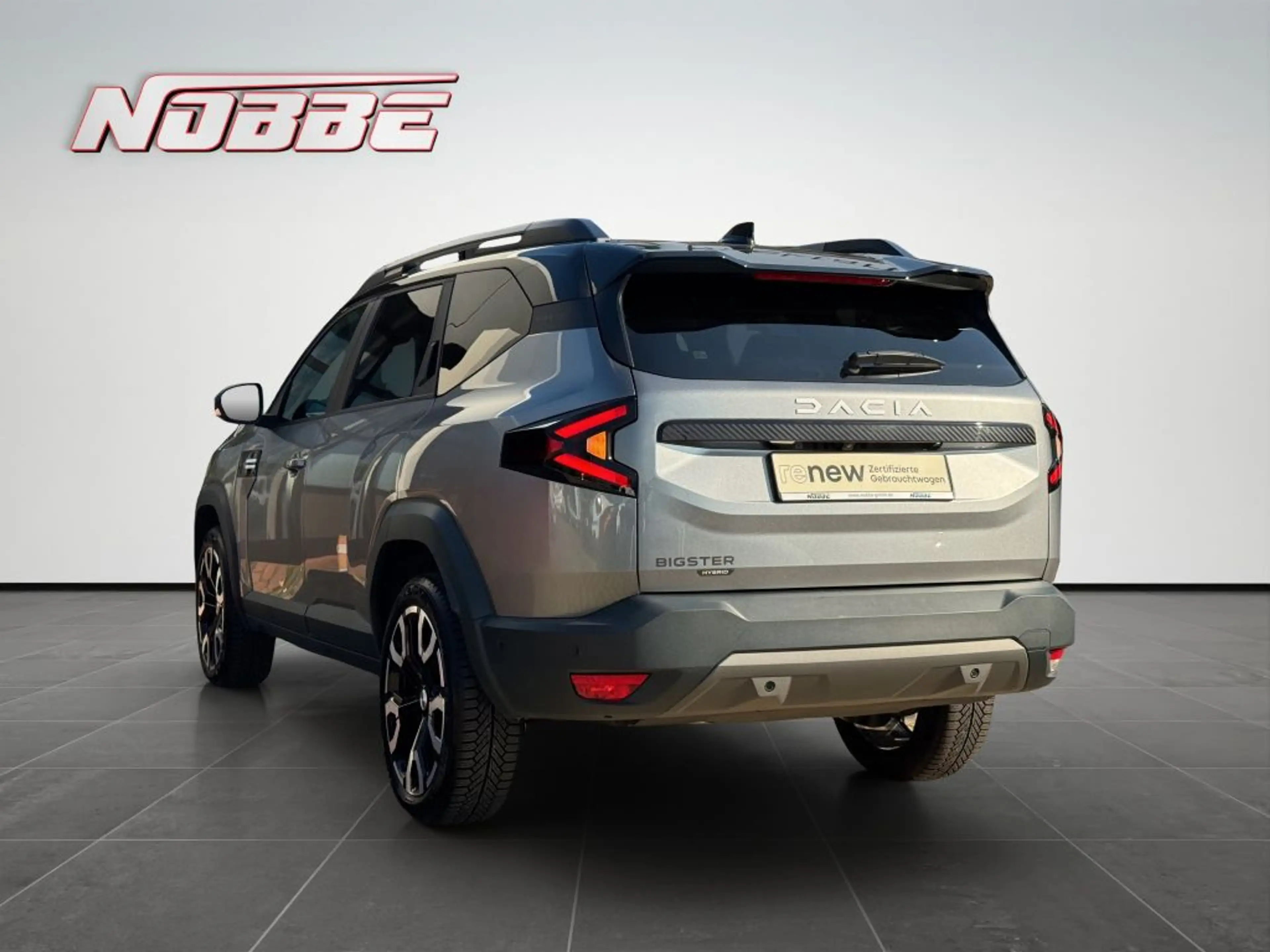 Dacia Bigster Hybrid 155 Journey — photo 3