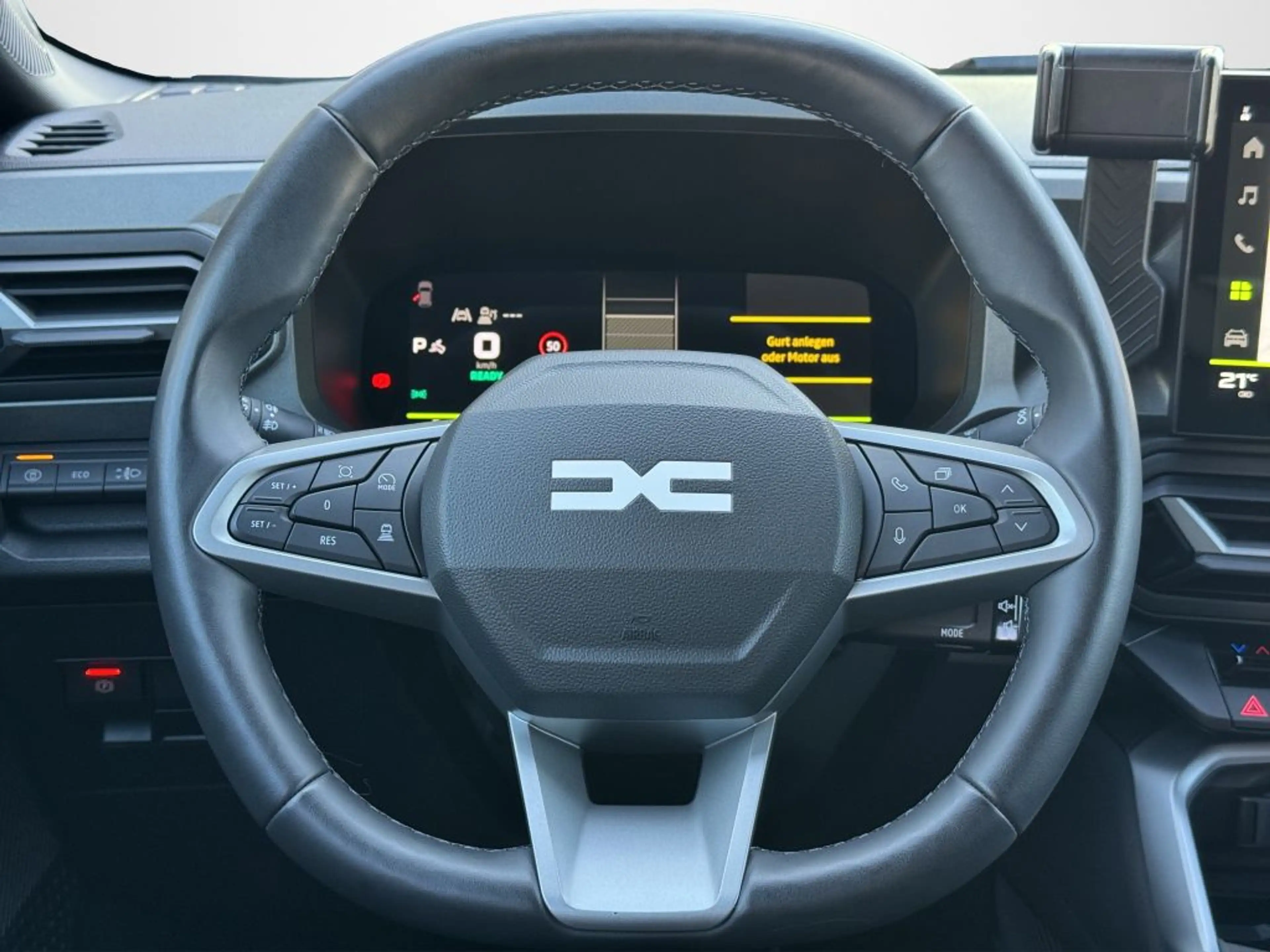 Dacia Bigster Hybrid 155 Journey — photo 10