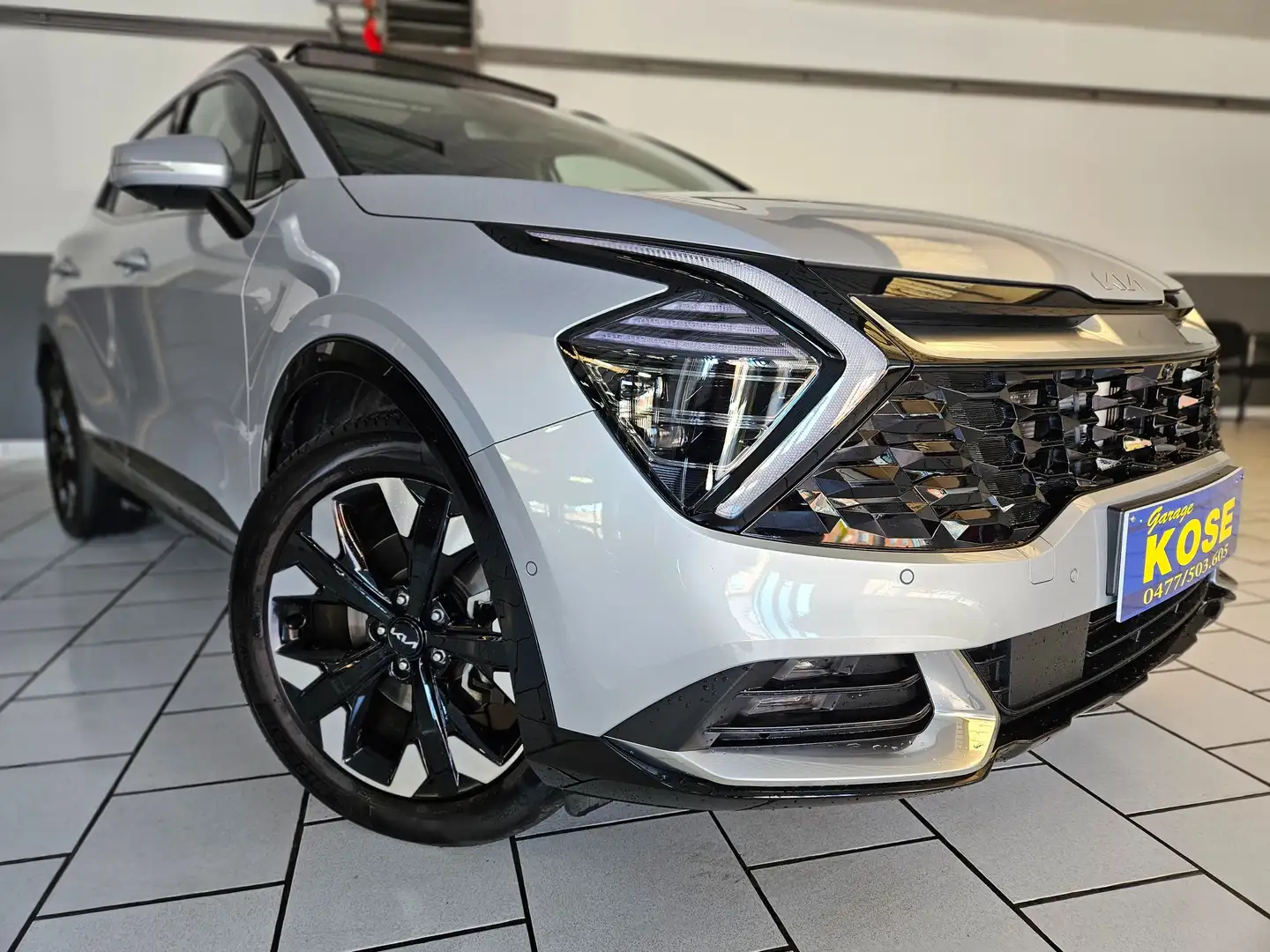 Kia Sportage RECHARGEABLE BOITE AUTO TOIT PANO CARPLAY FULL OPT Zilver - 2