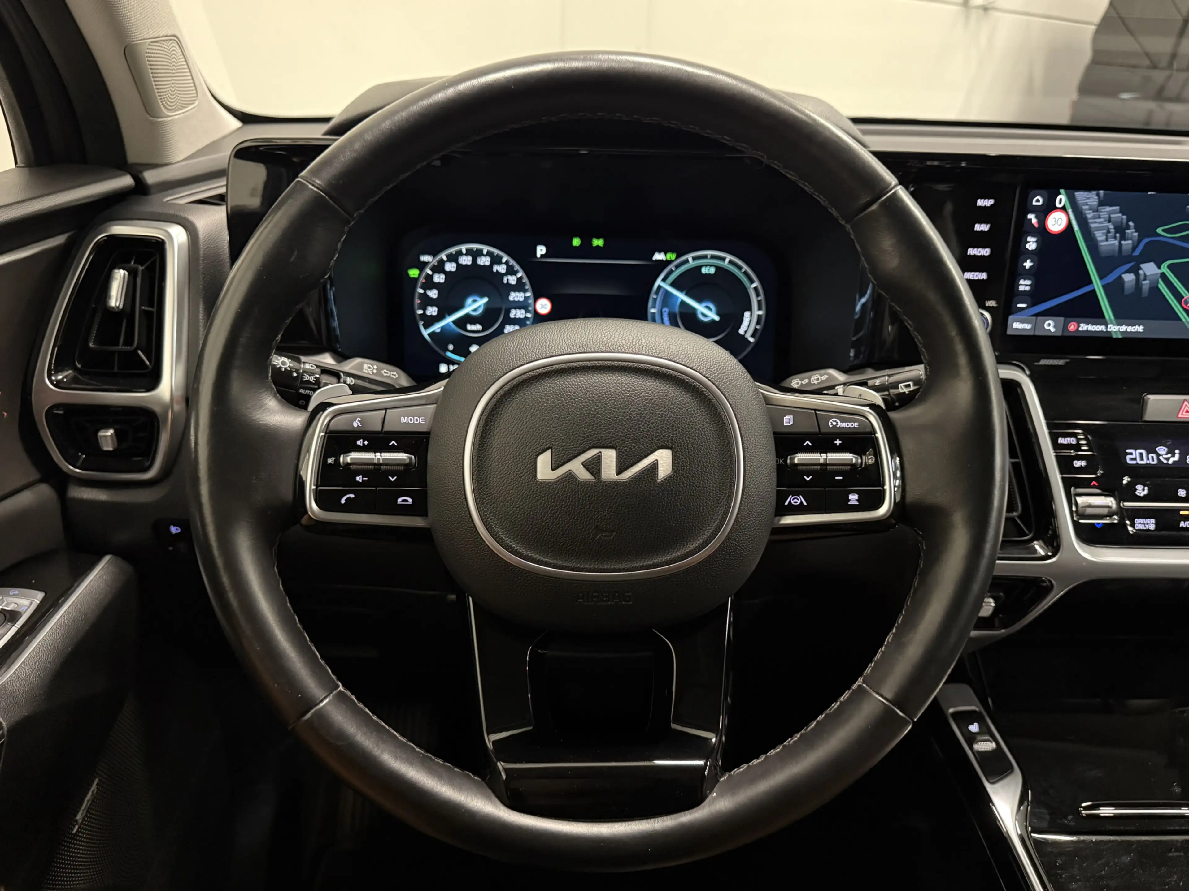 Kia Sorento 1.6 T-GDI Plug-in Hybrid 4WD ExecutiveLine 46DKM/P — photo 29
