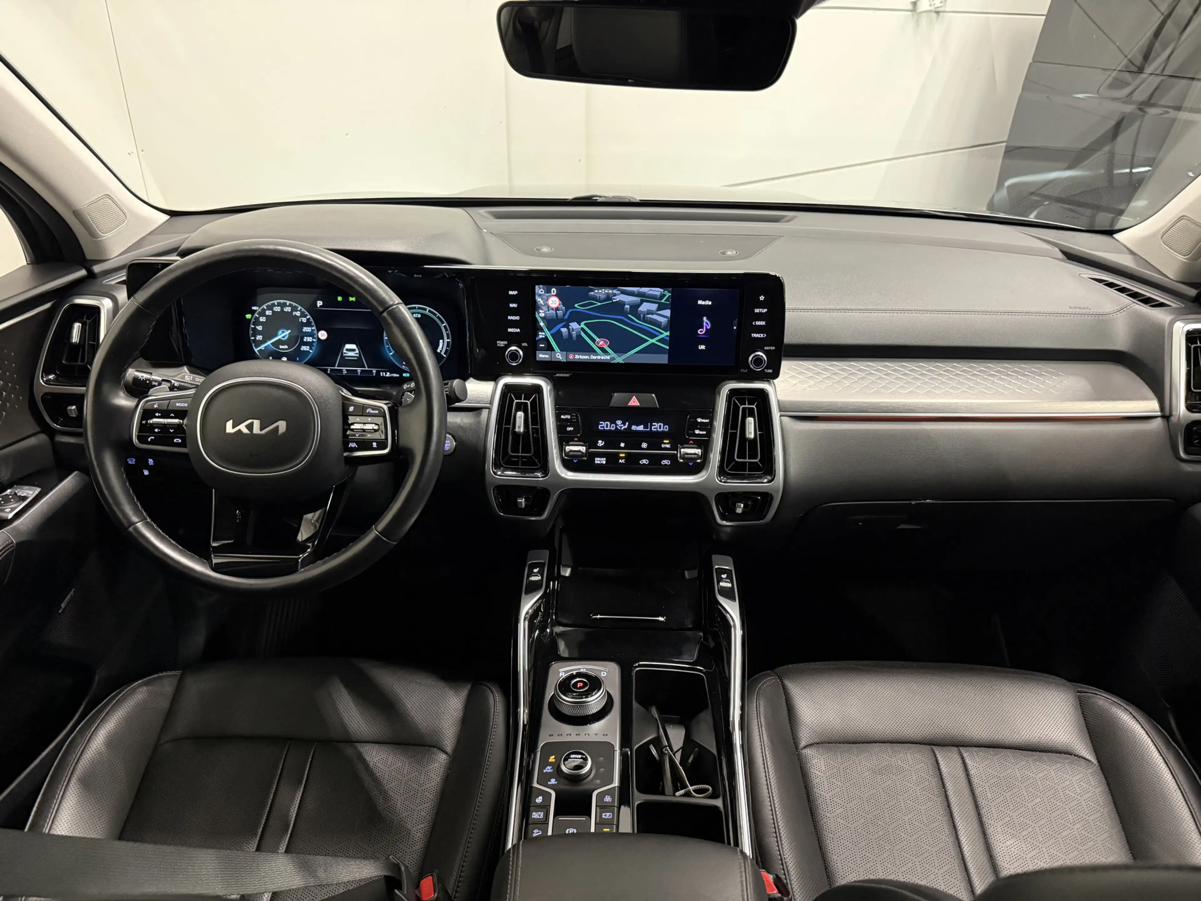 Kia Sorento 1.6 T-GDI Plug-in Hybrid 4WD ExecutiveLine 46DKM/P — photo 15