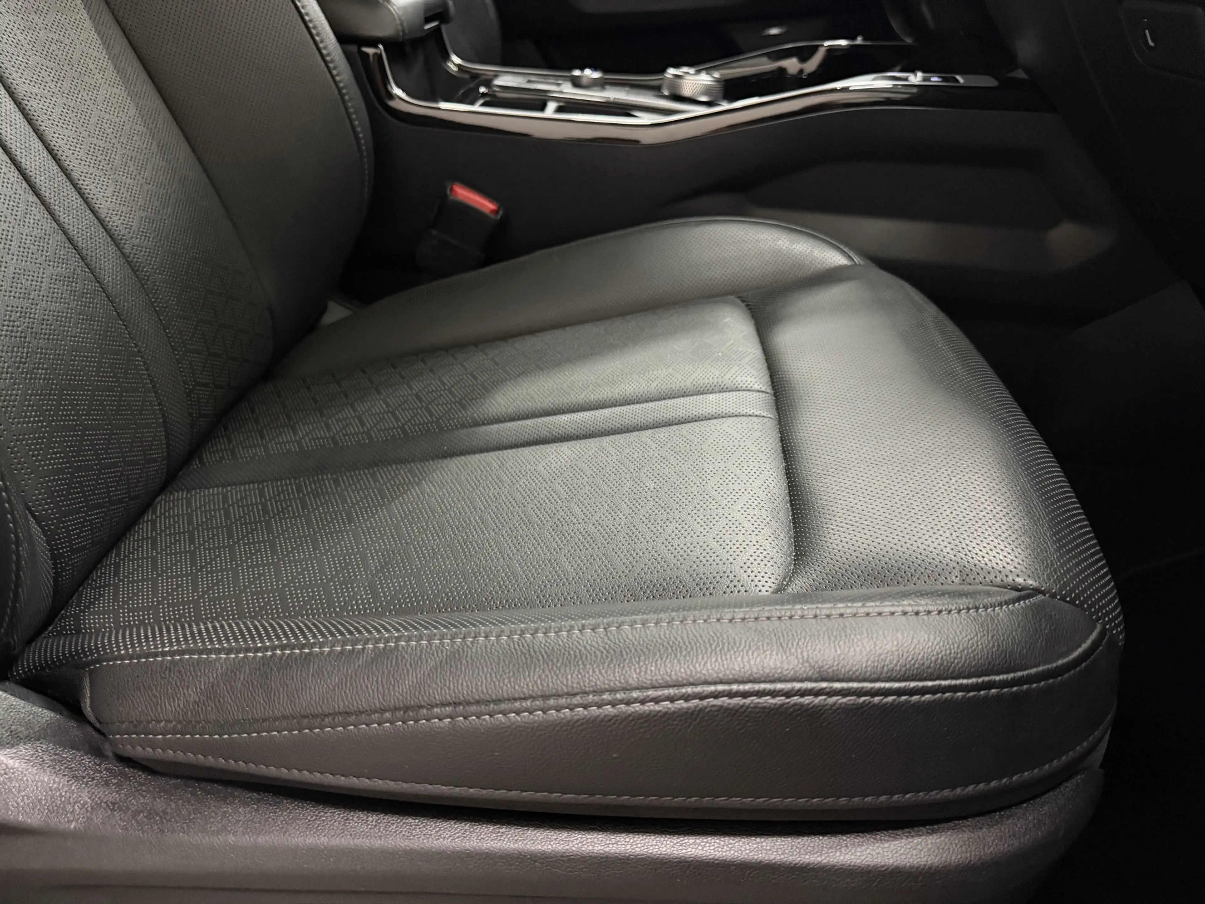 Kia Sorento 1.6 T-GDI Plug-in Hybrid 4WD ExecutiveLine 46DKM/P — photo 41