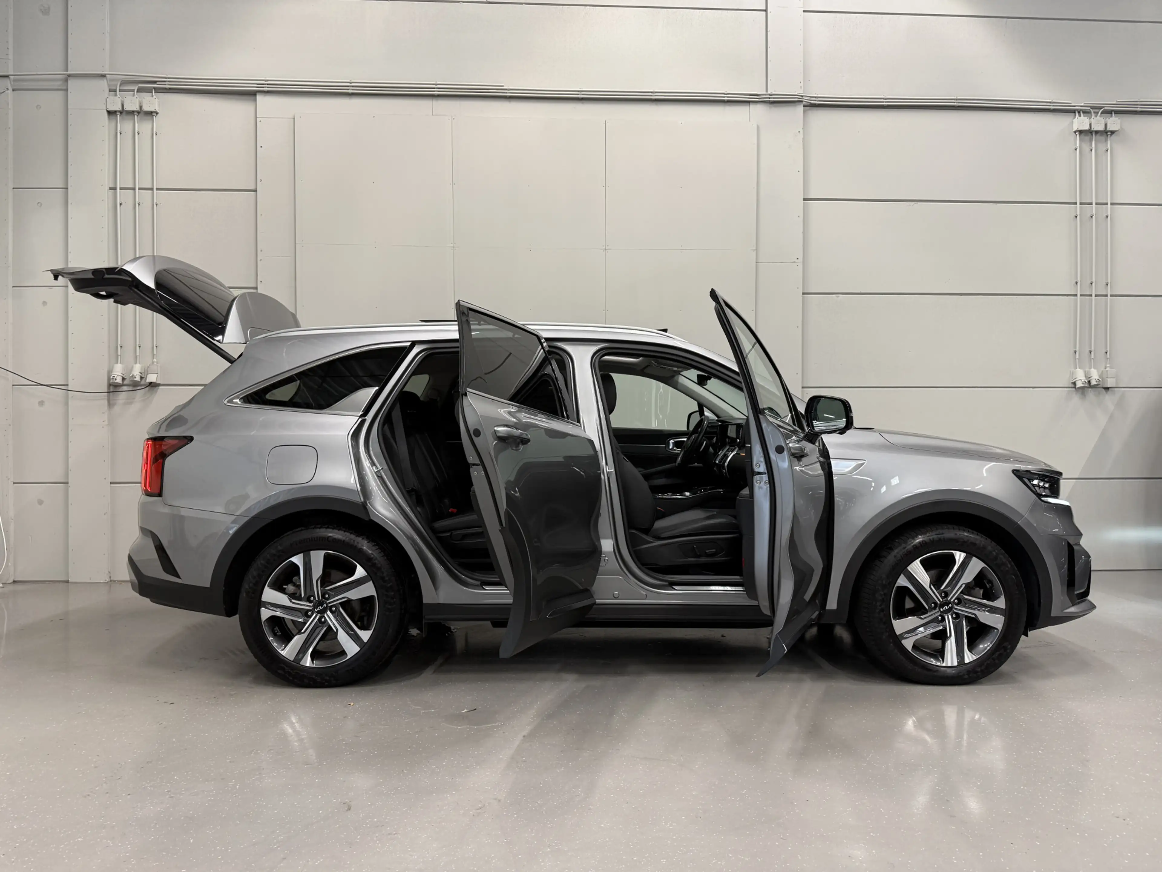 Kia Sorento 1.6 T-GDI Plug-in Hybrid 4WD ExecutiveLine 46DKM/P — photo 10