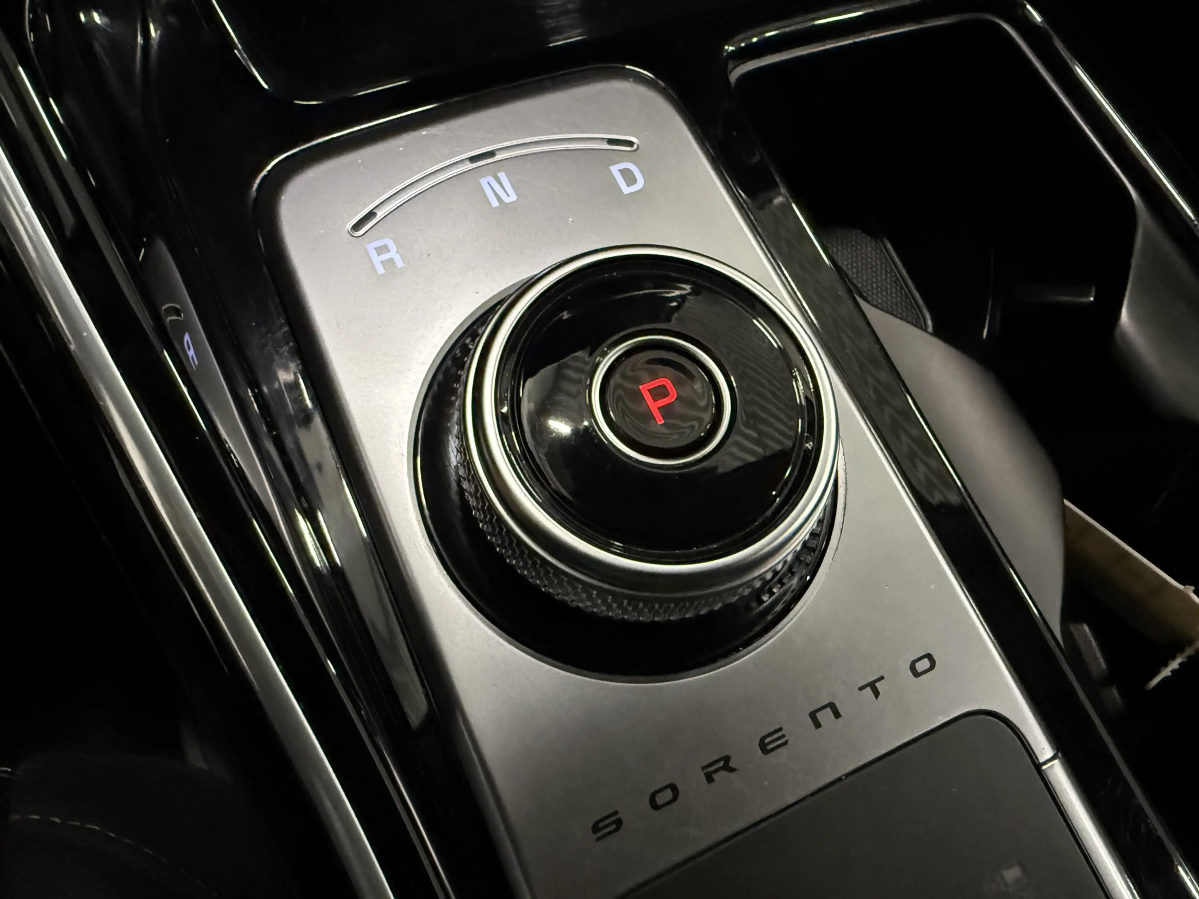 Kia Sorento 1.6 T-GDI Plug-in Hybrid 4WD ExecutiveLine 46DKM/P — photo 18