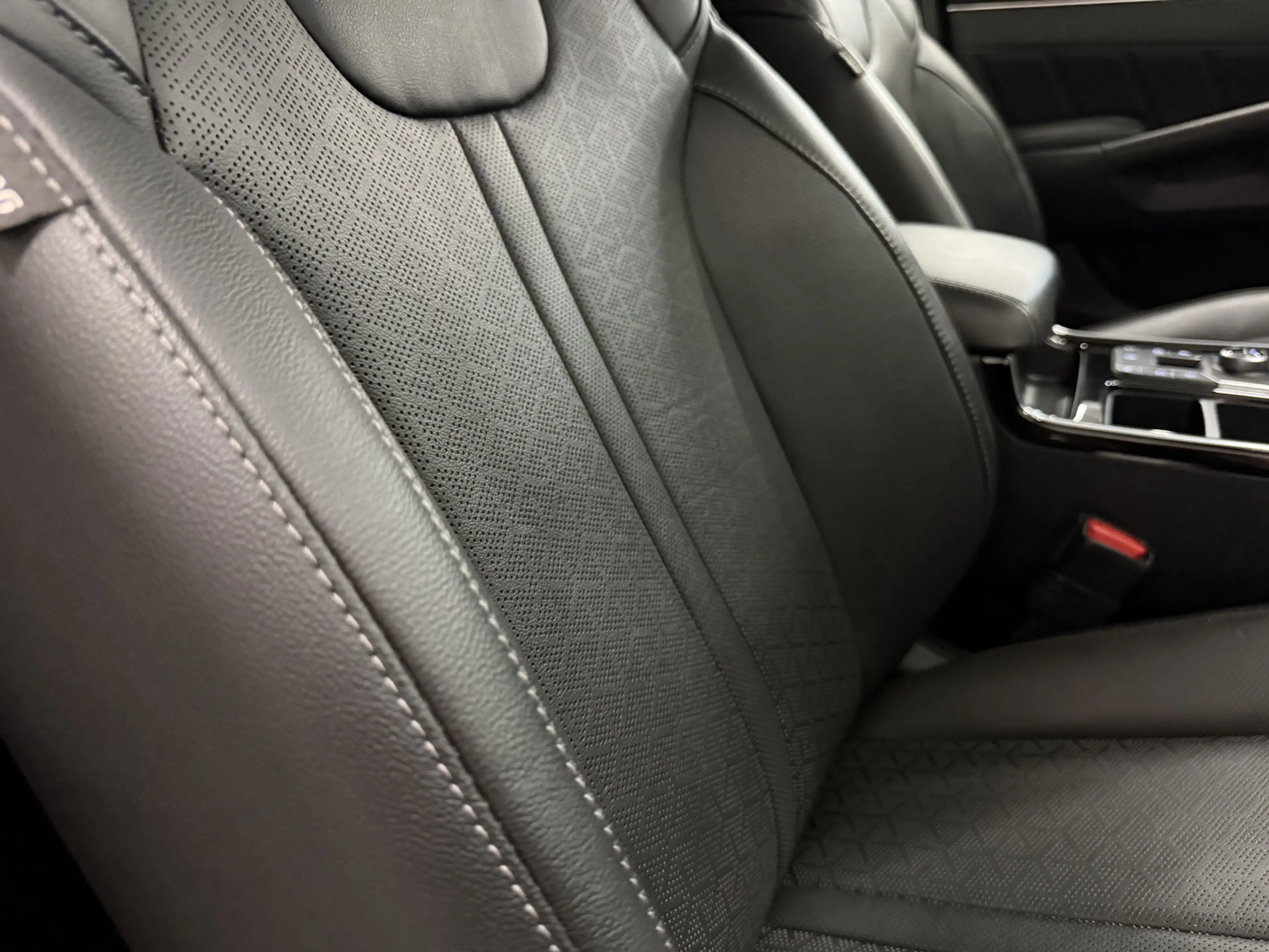 Kia Sorento 1.6 T-GDI Plug-in Hybrid 4WD ExecutiveLine 46DKM/P — photo 42
