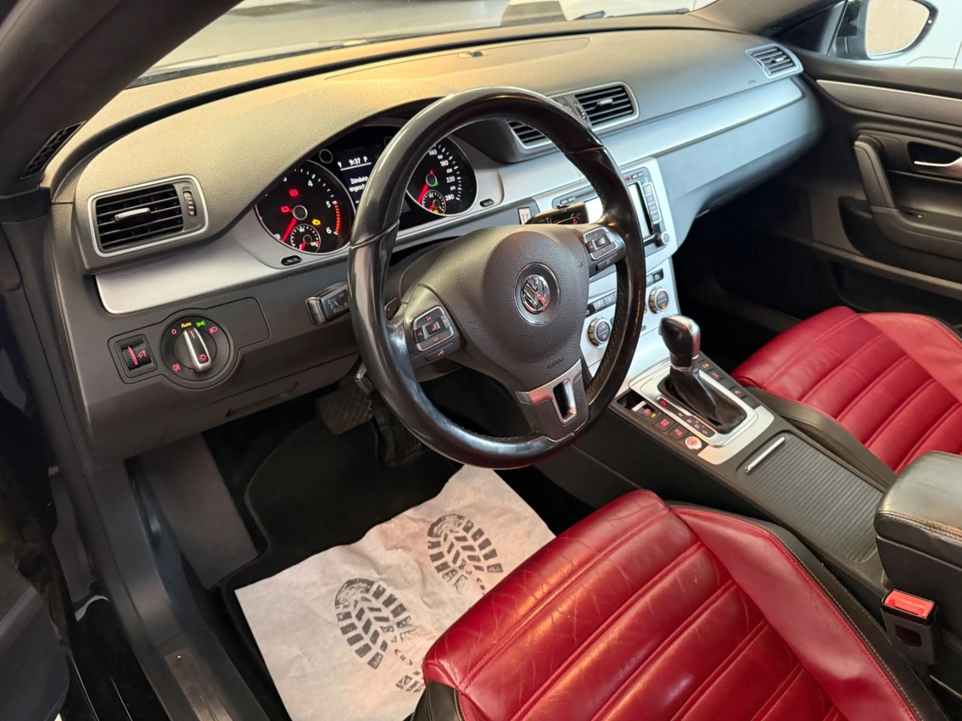 Volkswagen CC 2.0 TDI*DSG*BI COLOR LEDER*NAVI*AHK*BI XENON* — photo 4