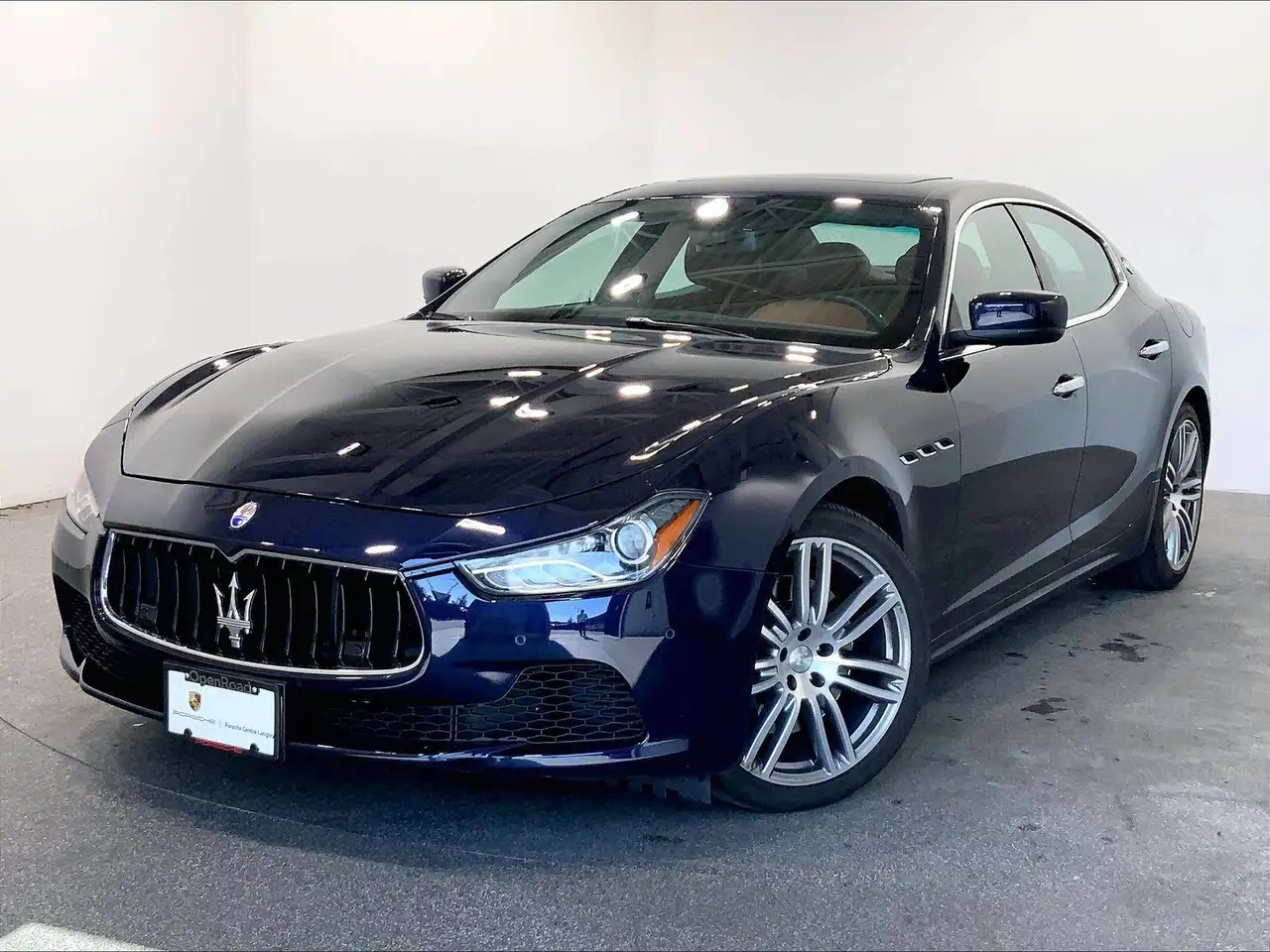 2016 Maserati Ghibli