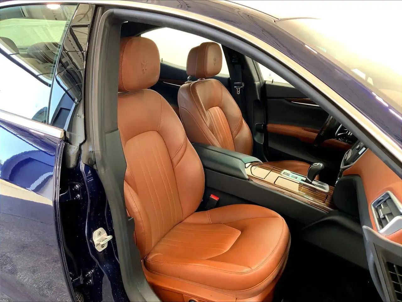 Maserati Ghibli снимка Maserati Ghibli