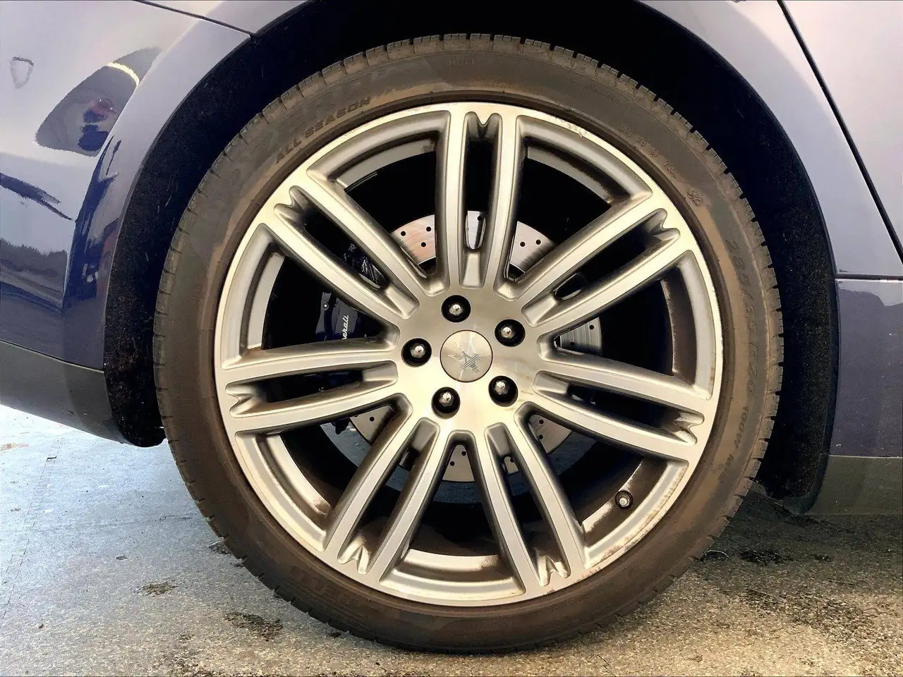 Maserati Ghibli снимка Maserati Ghibli