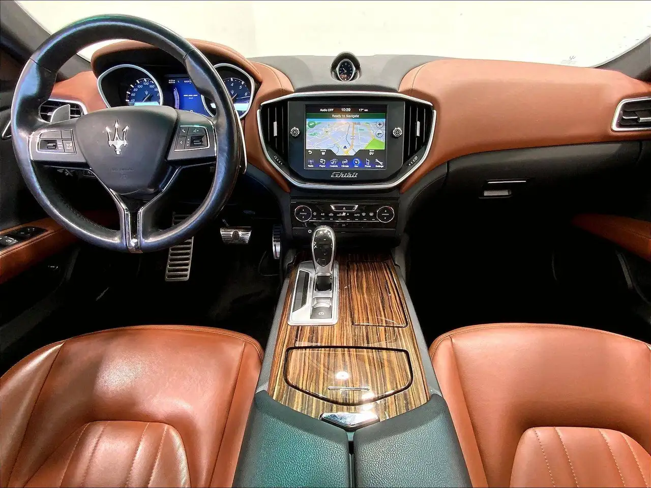 Maserati Ghibli снимка Maserati Ghibli