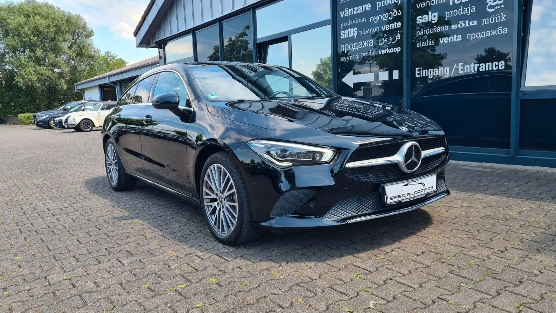 Mercedes-Benz CLA 180 d SB 8g DCT - MULTIBEAM - PANO - ASSISTS Schwarz - 1