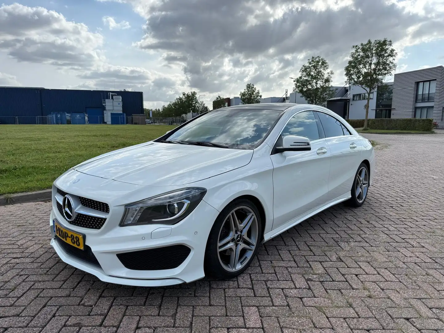 Mercedes-Benz CLA 200 Ambition Bianco - 2