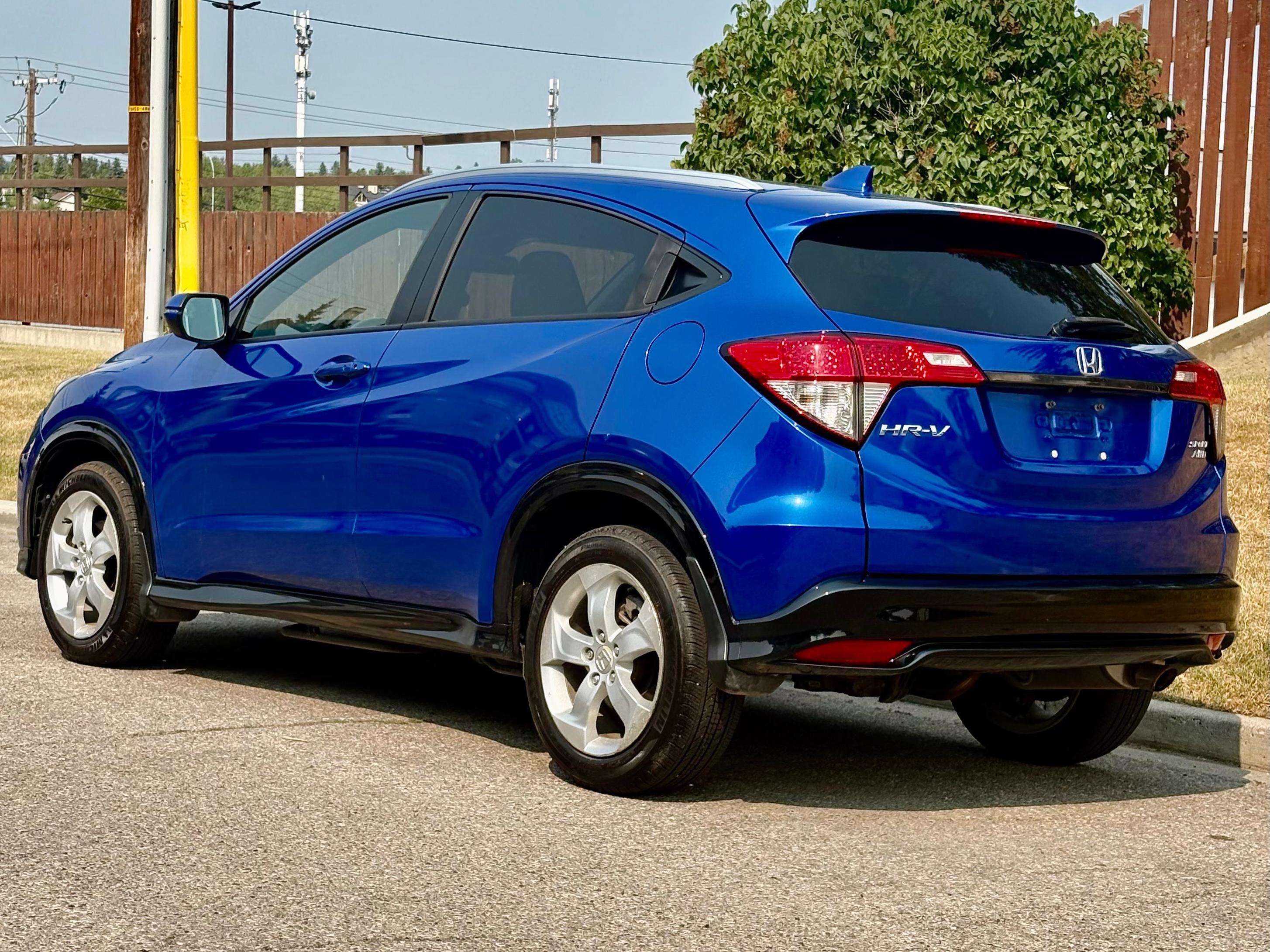 2022 Honda HR-V Sport | AWD | Low km | Economic | 4 Cylinder — снимка 1