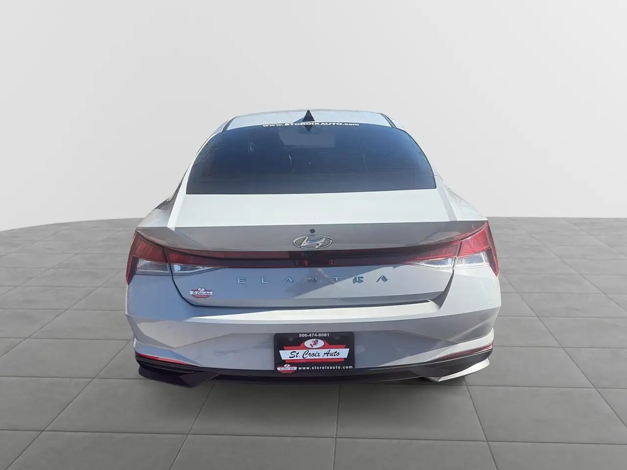 Hyundai ELANTRA снимка Hyundai ELANTRA