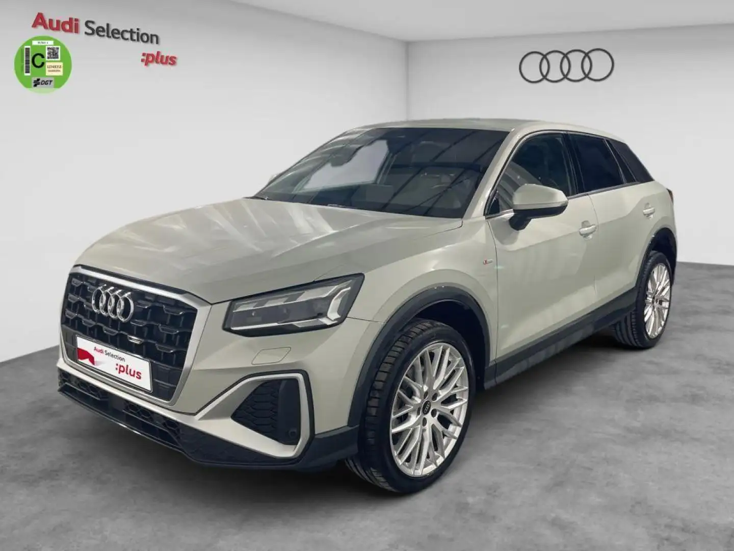 Audi Q2 35 TDI Adrenalin Black edition S tronic 110kW Gris - 1