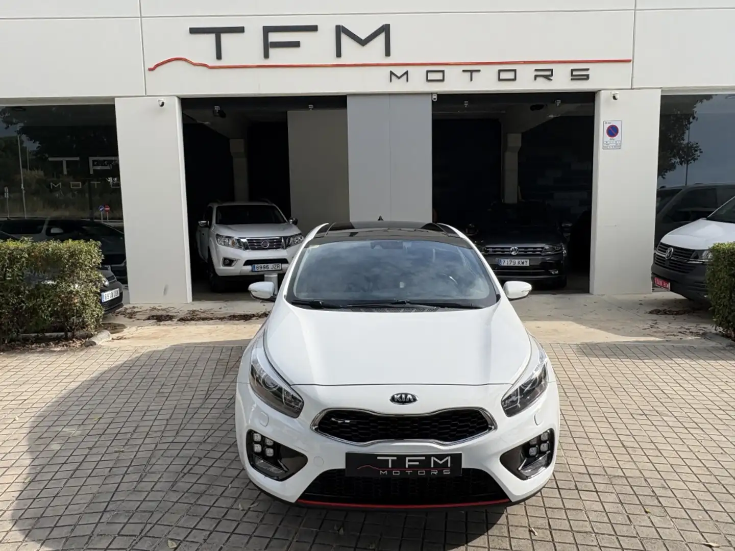 Kia Ceed / cee'd Pro_Cee´d 1.6 T-GDI GT 204 Blanco - 2
