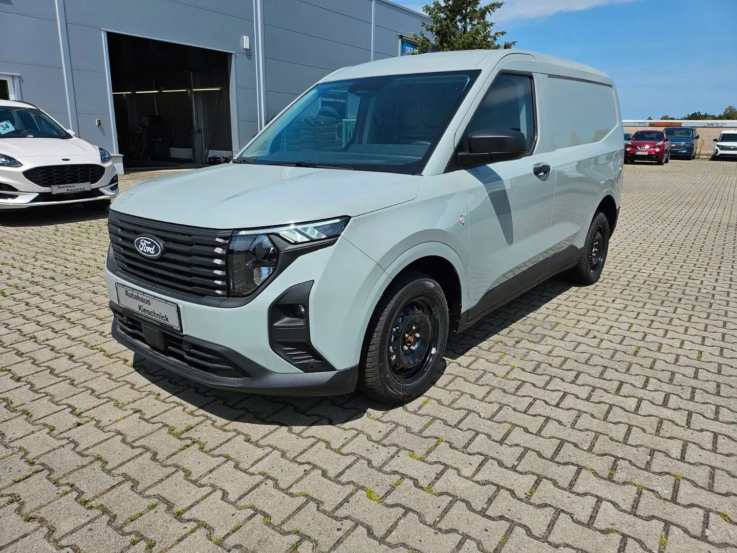 Ford Transit Courier Trend Grau - 1