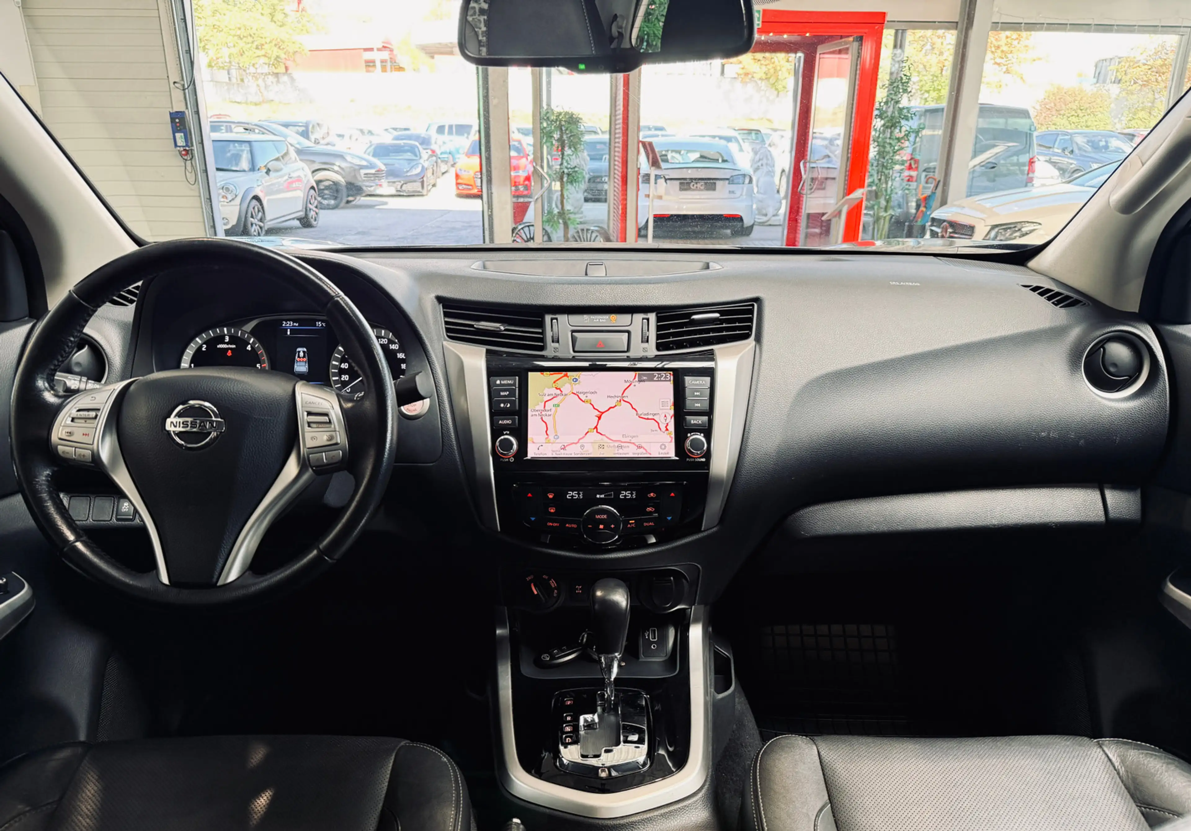 Nissan Navara NP300 Tekna Double Cab 4x4 |KAMERA|NAVI|LED| — photo 14