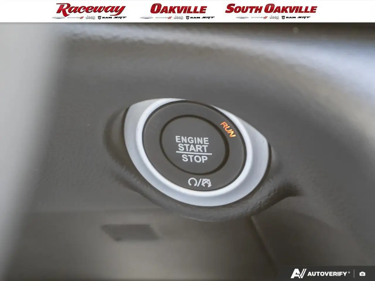 Chrysler Grand Caravan снимка Chrysler Grand Caravan