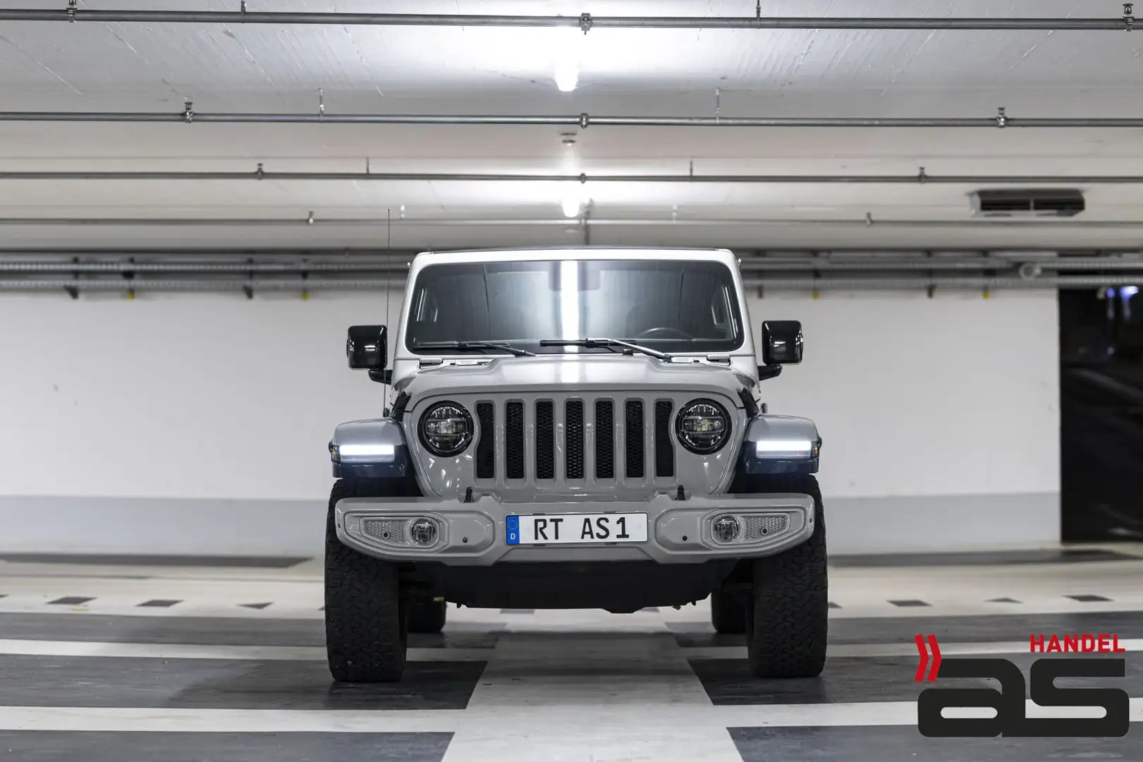 Jeep Wrangler Sahara 2.2CDRi *1of1* SkyOne|BRUTE|20" Gris - 2