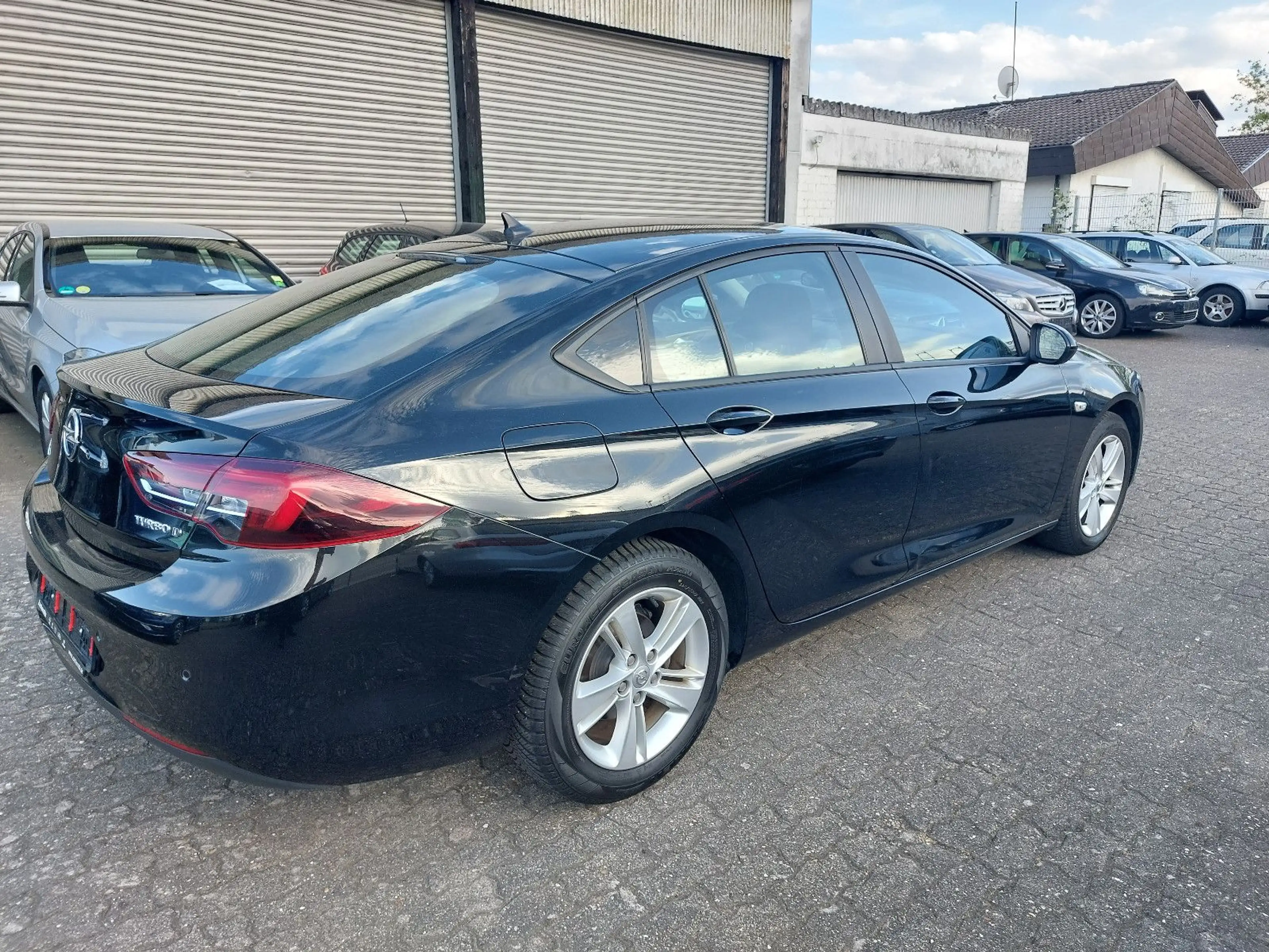Opel Insignia B Grand Sport Business Edition — photo 8