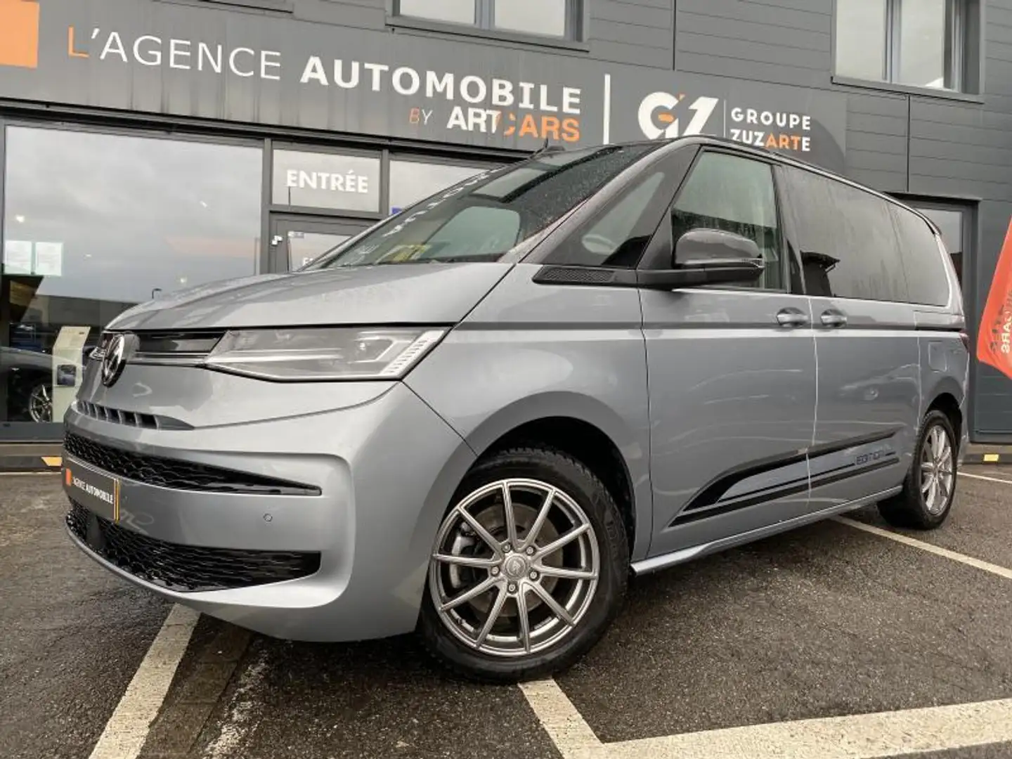 Volkswagen T7 Multivan EDITION Gris - 2