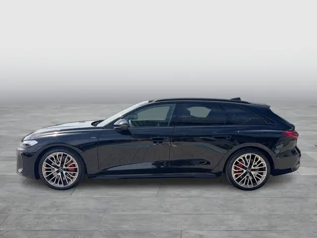 Audi A5 view 3