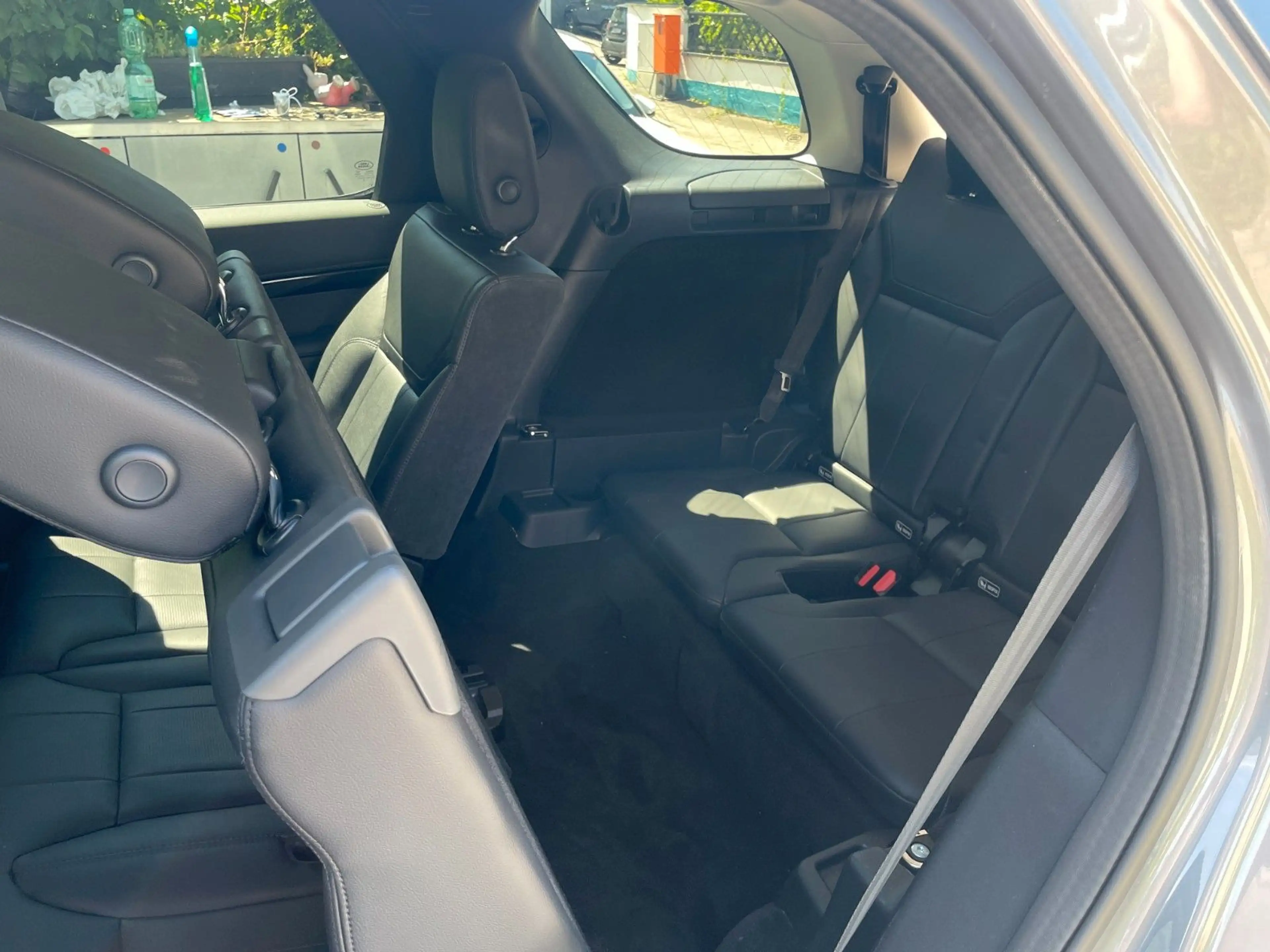 Land Rover Discovery 5 SE 3.0 SDV6 7 Sitze AHK ACC — photo 11