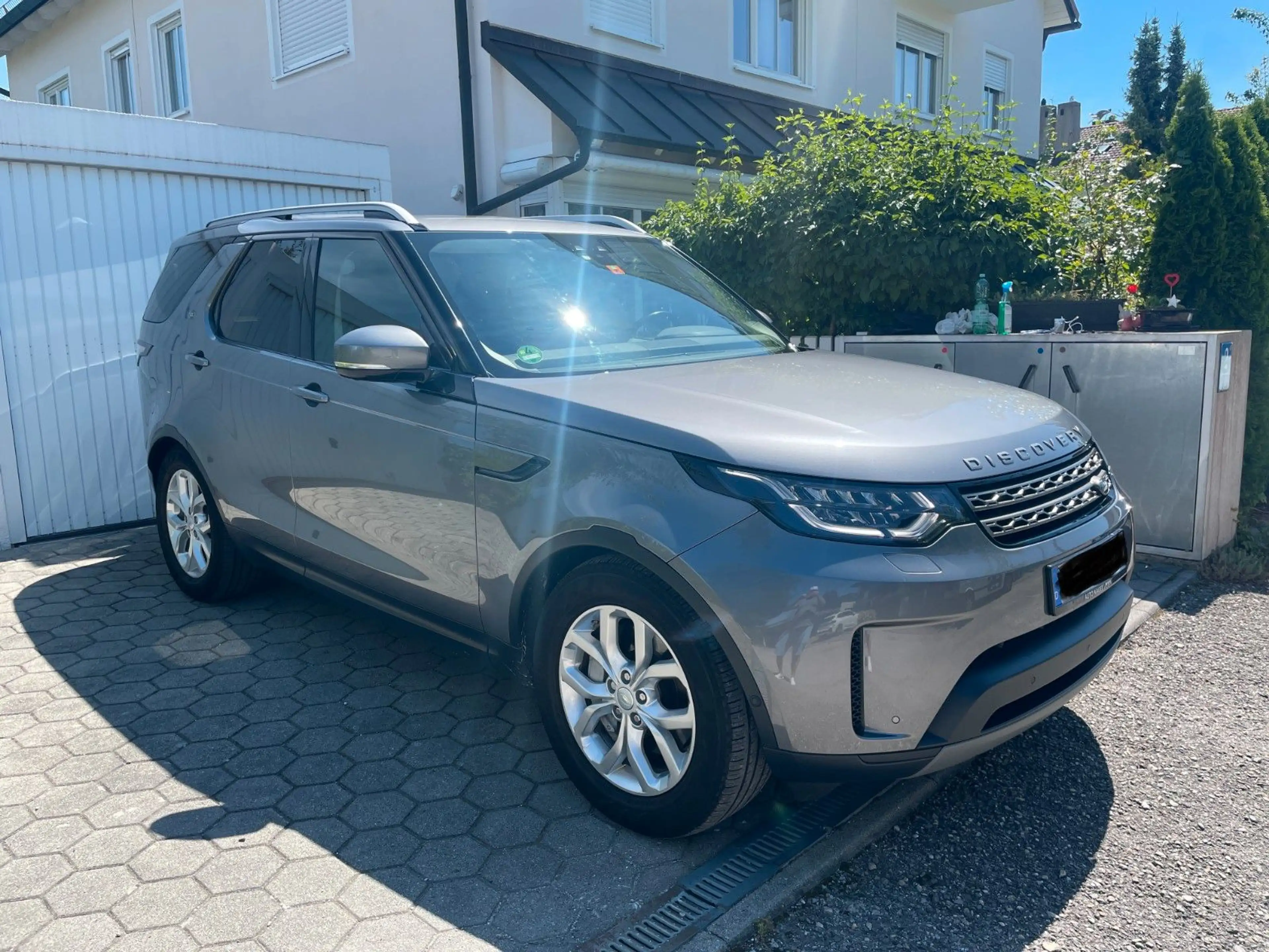 Land Rover Discovery 5 SE 3.0 SDV6 7 Sitze AHK ACC